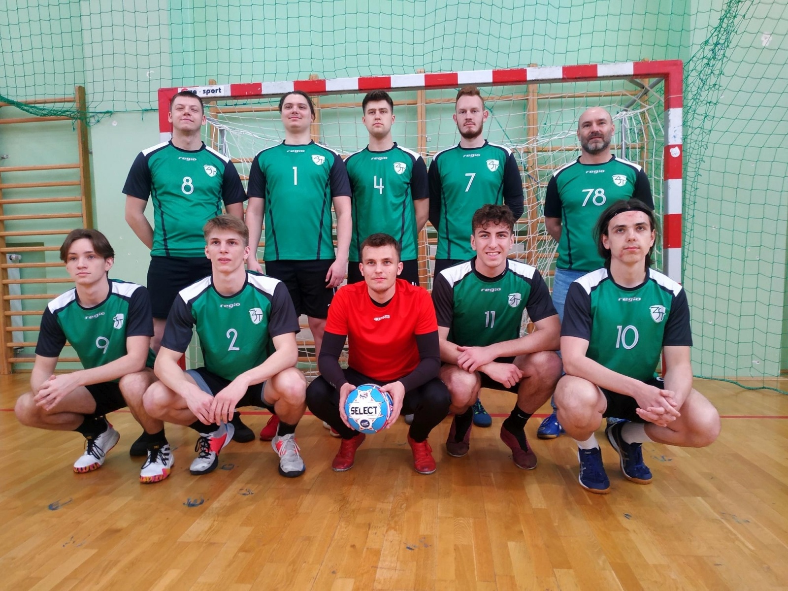 Zdjęcie w galerii na portalu naszraciborz.pl: Mechanik w finale wojewódzkim szczypiorniaka wiadomości z regionu