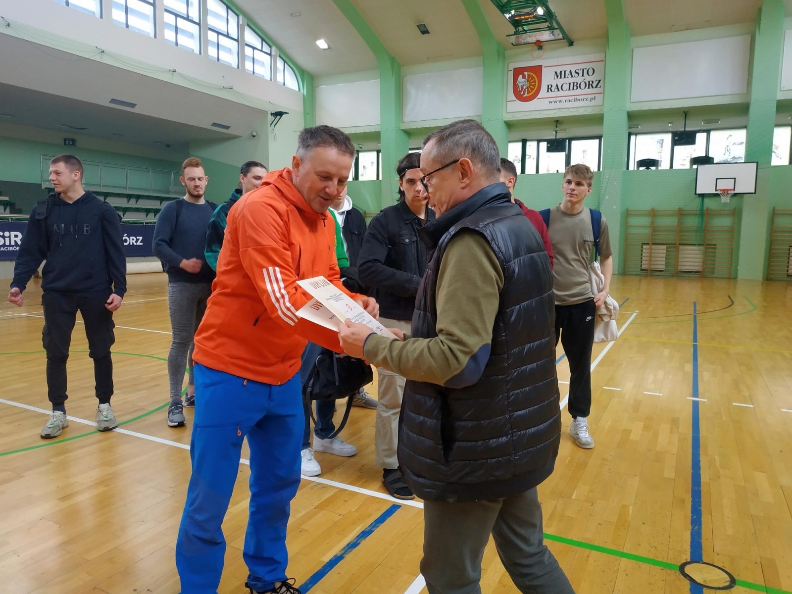 Zdjęcie w galerii na portalu naszraciborz.pl: Mechanik w finale wojewódzkim szczypiorniaka wiadomości z regionu