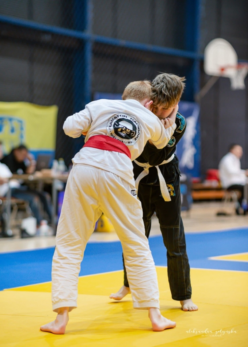 Zdjęcie w galerii na portalu naszraciborz.pl: Łamatorzy na podium w katowickim Spodku wiadomości z regionu