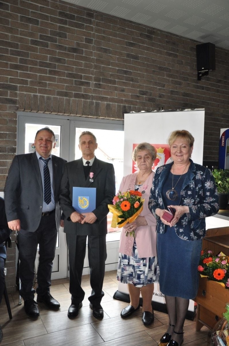 Zdjęcie w galerii na portalu naszraciborz.pl: Złote gody w Kuźni Raciborskiej wiadomości z regionu