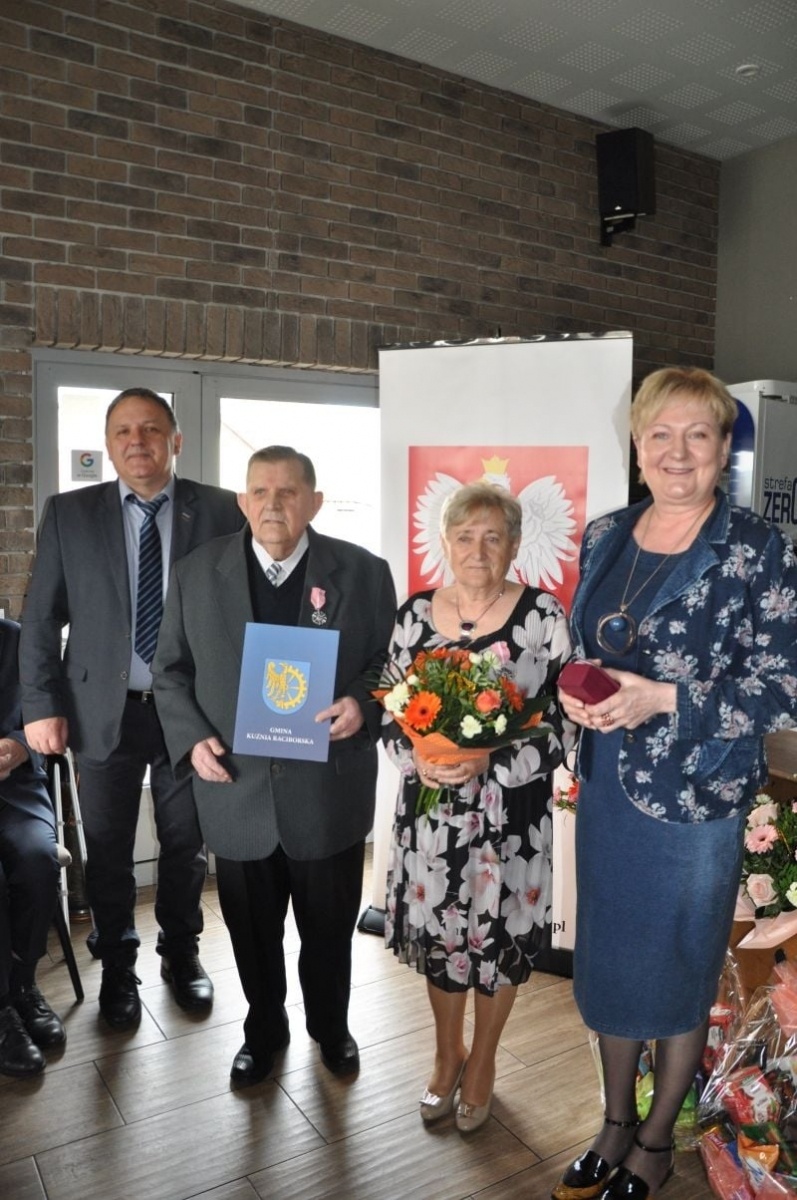Zdjęcie w galerii na portalu naszraciborz.pl: Złote gody w Kuźni Raciborskiej wiadomości z regionu