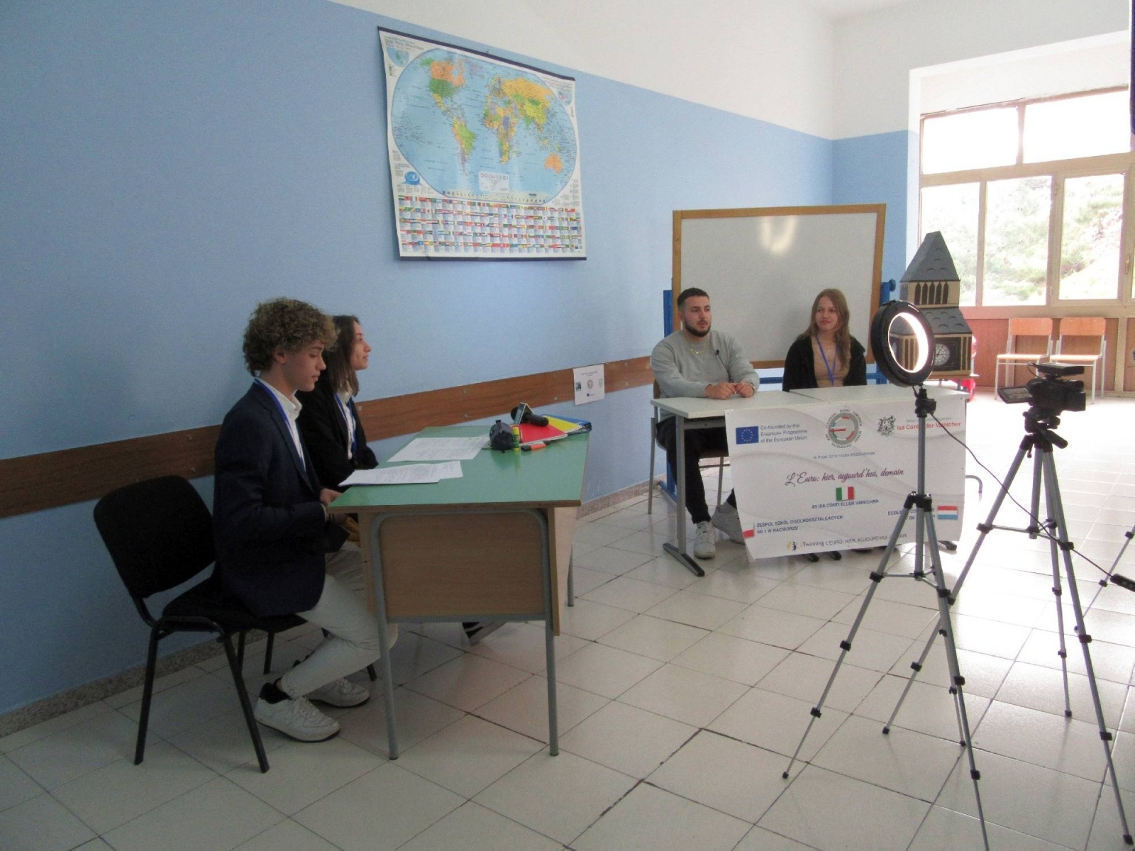 Zdjęcie w galerii na portalu naszraciborz.pl: Uczniowie ZSO nr 1 wrócili z włoskiej wyspy Lipari wiadomości z regionu