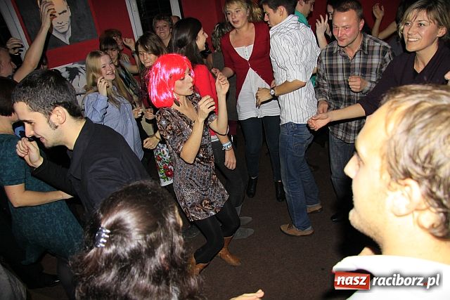 Zdjęcie w galerii na portalu naszraciborz.pl: Bal kandydata - wspomnienie wiadomości z regionu