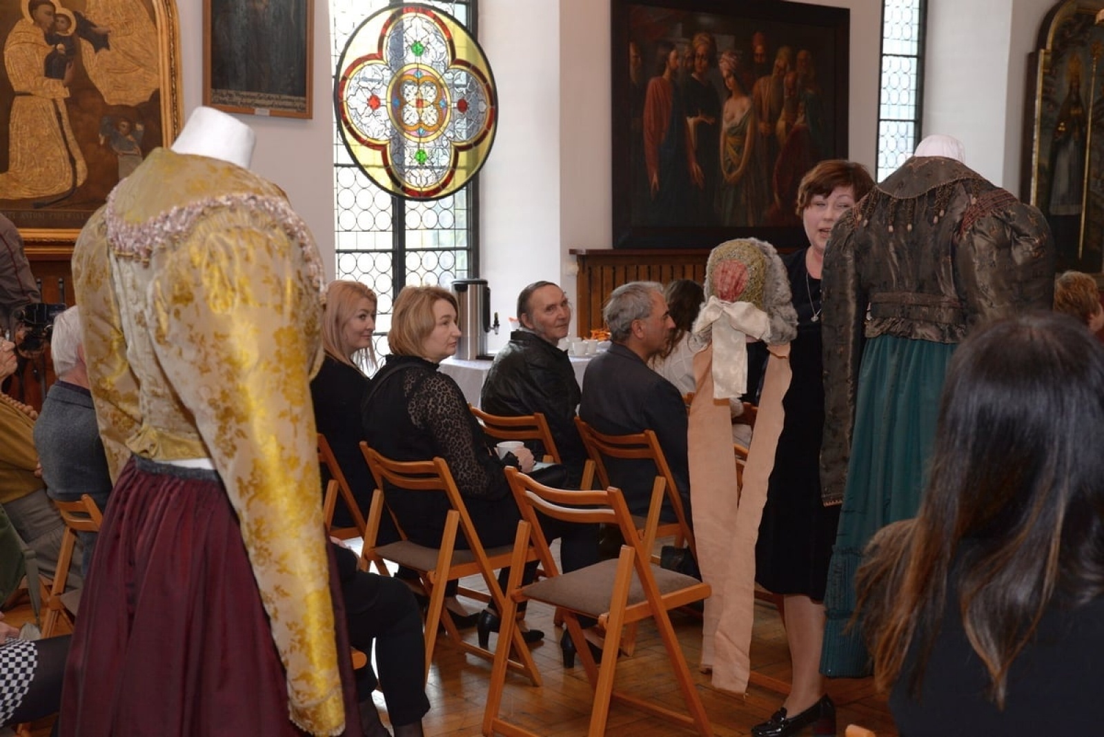 Zdjęcie w galerii na portalu naszraciborz.pl: Ruszyły czwartkowe spotkania z zabytkami. W maju Wenus, Dżed i grafiki wiadomości z regionu