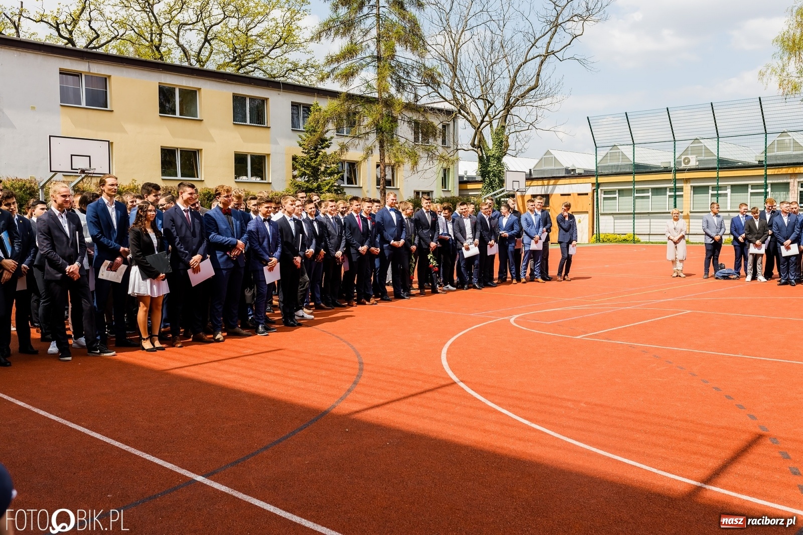 Zdjęcie w galerii na portalu naszraciborz.pl: Politechnika nad Odrą pożegnała swoich absolwentów [FOTO] wiadomości z regionu