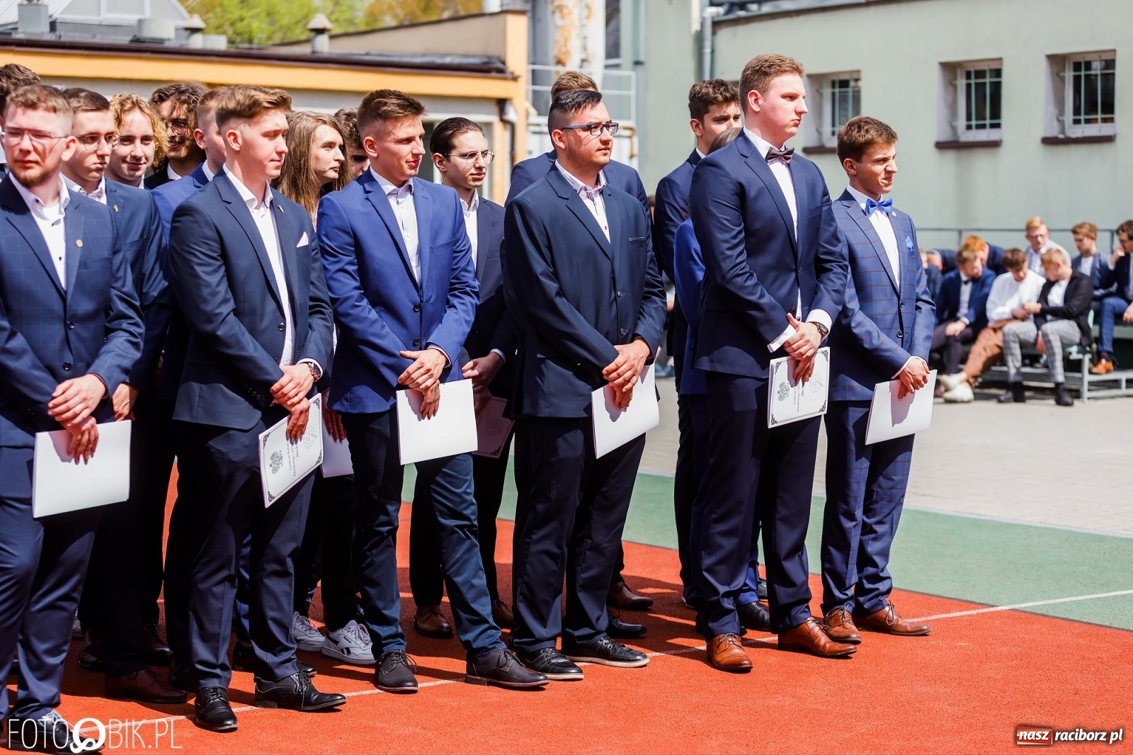 Zdjęcie w galerii na portalu naszraciborz.pl: Politechnika nad Odrą pożegnała swoich absolwentów [FOTO] wiadomości z regionu
