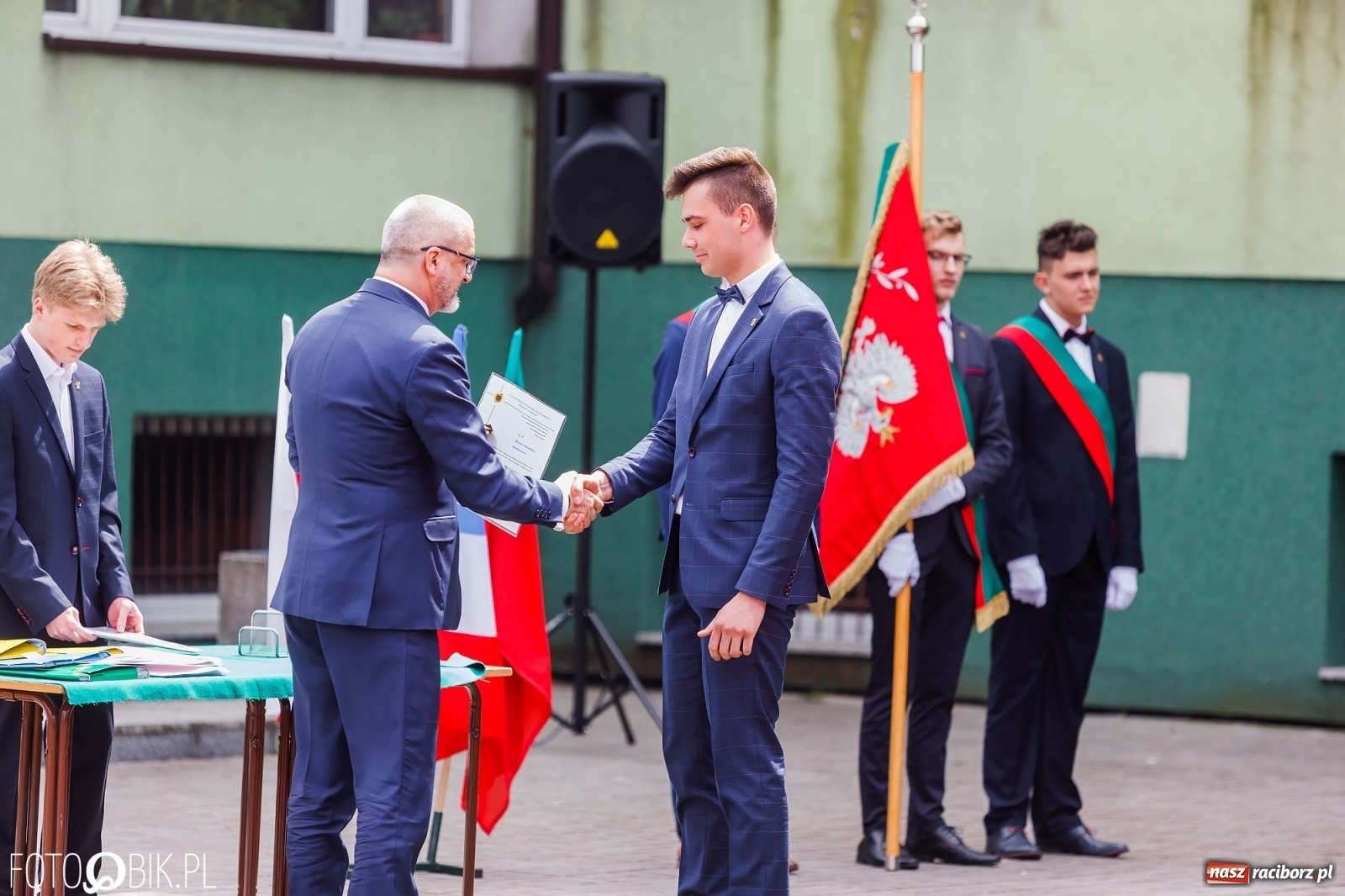 Zdjęcie w galerii na portalu naszraciborz.pl: Politechnika nad Odrą pożegnała swoich absolwentów [FOTO] wiadomości z regionu