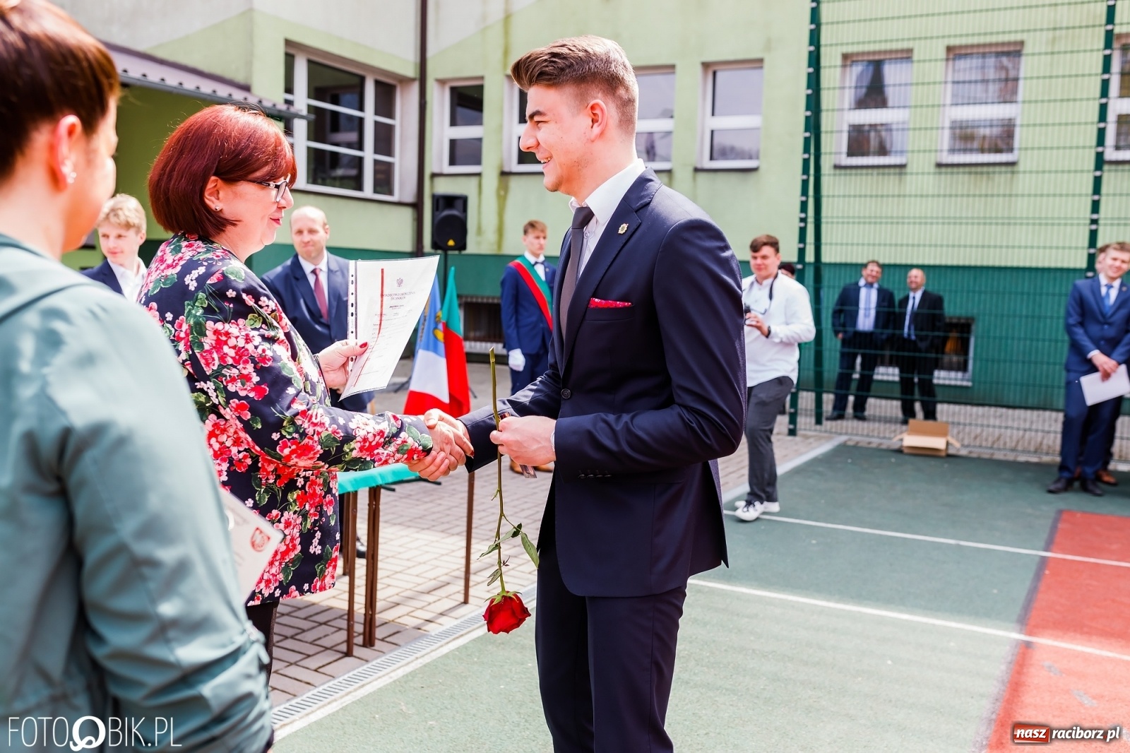 Zdjęcie w galerii na portalu naszraciborz.pl: Politechnika nad Odrą pożegnała swoich absolwentów [FOTO] wiadomości z regionu