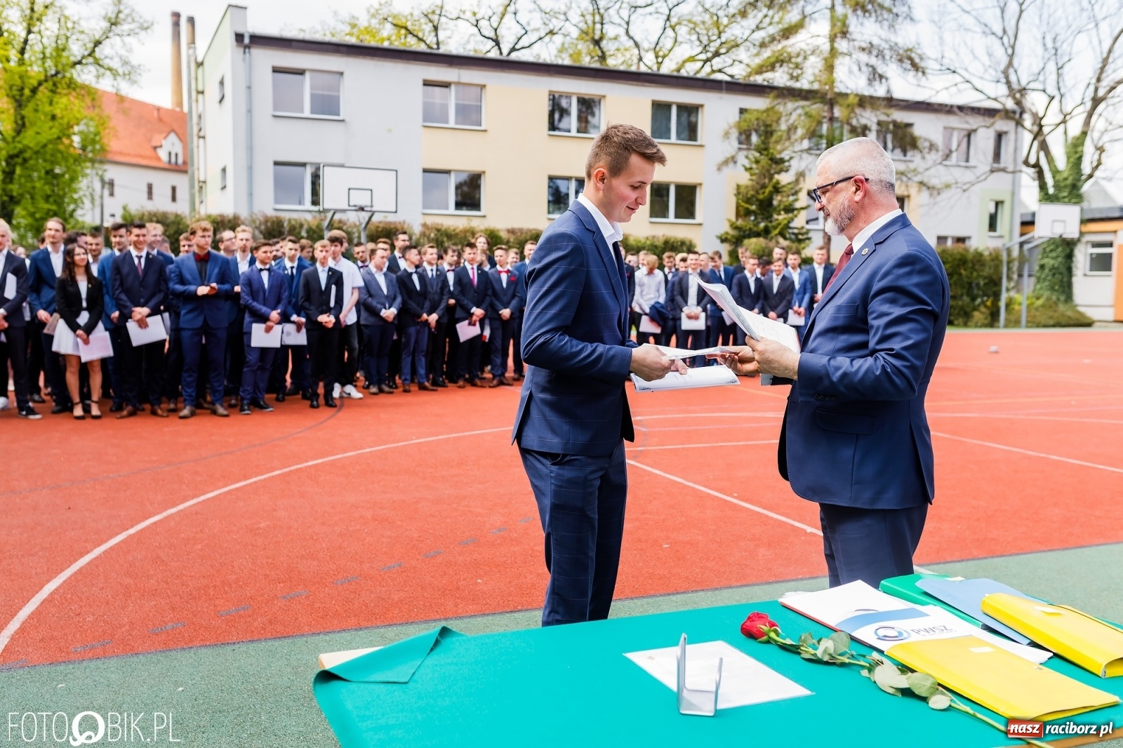 Zdjęcie w galerii na portalu naszraciborz.pl: Politechnika nad Odrą pożegnała swoich absolwentów [FOTO] wiadomości z regionu