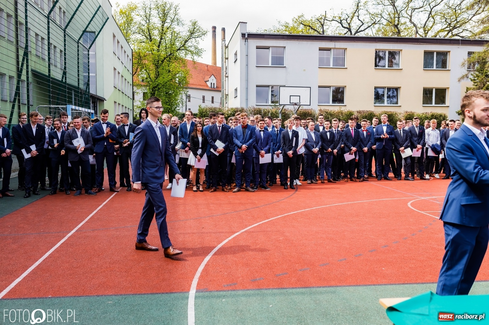 Zdjęcie w galerii na portalu naszraciborz.pl: Politechnika nad Odrą pożegnała swoich absolwentów [FOTO] wiadomości z regionu