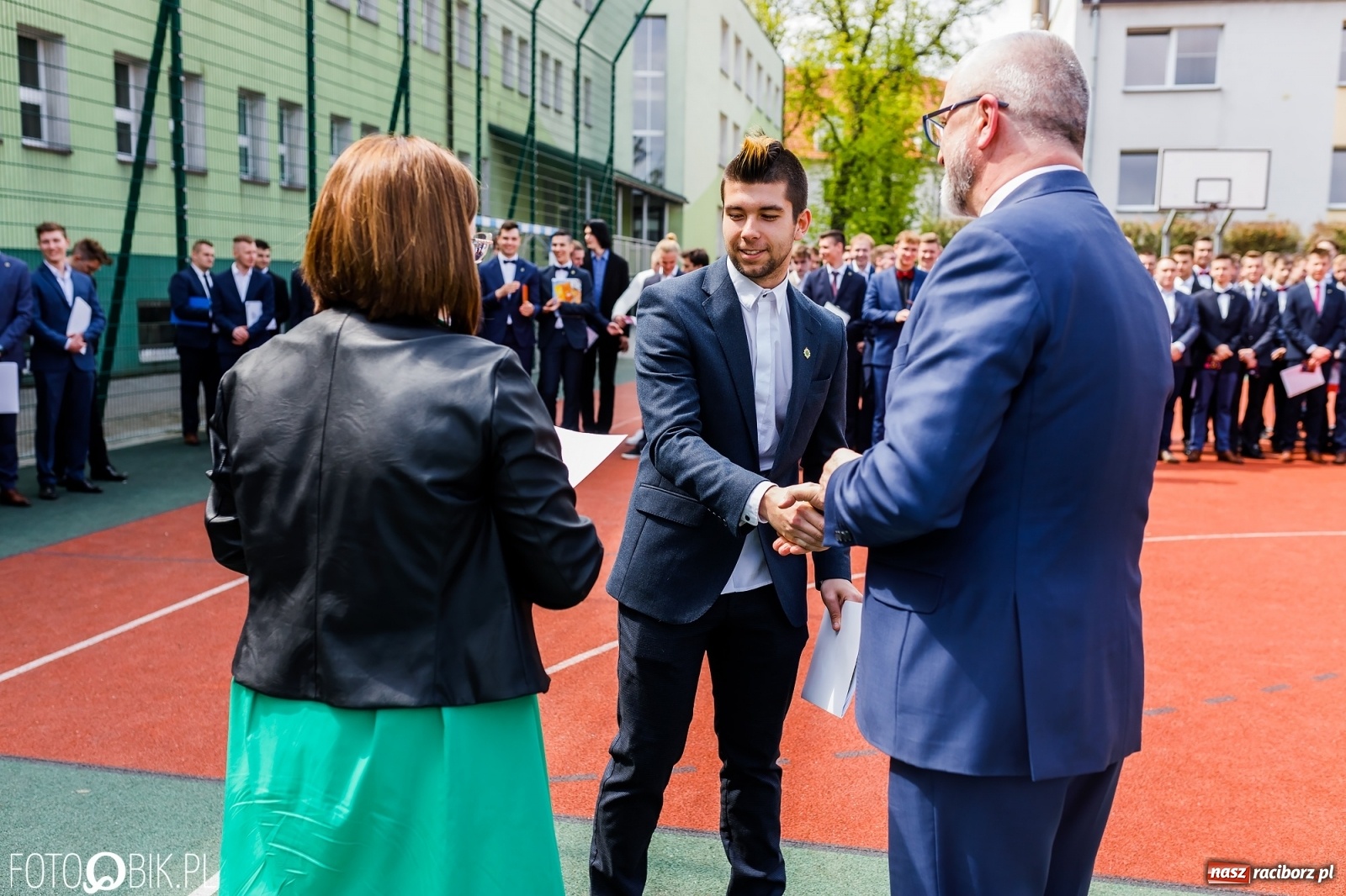 Zdjęcie w galerii na portalu naszraciborz.pl: Politechnika nad Odrą pożegnała swoich absolwentów [FOTO] wiadomości z regionu