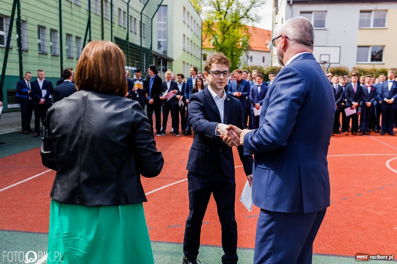 Zdjęcie w galerii na portalu naszraciborz.pl: Politechnika nad Odrą pożegnała swoich absolwentów [FOTO] wiadomości z regionu