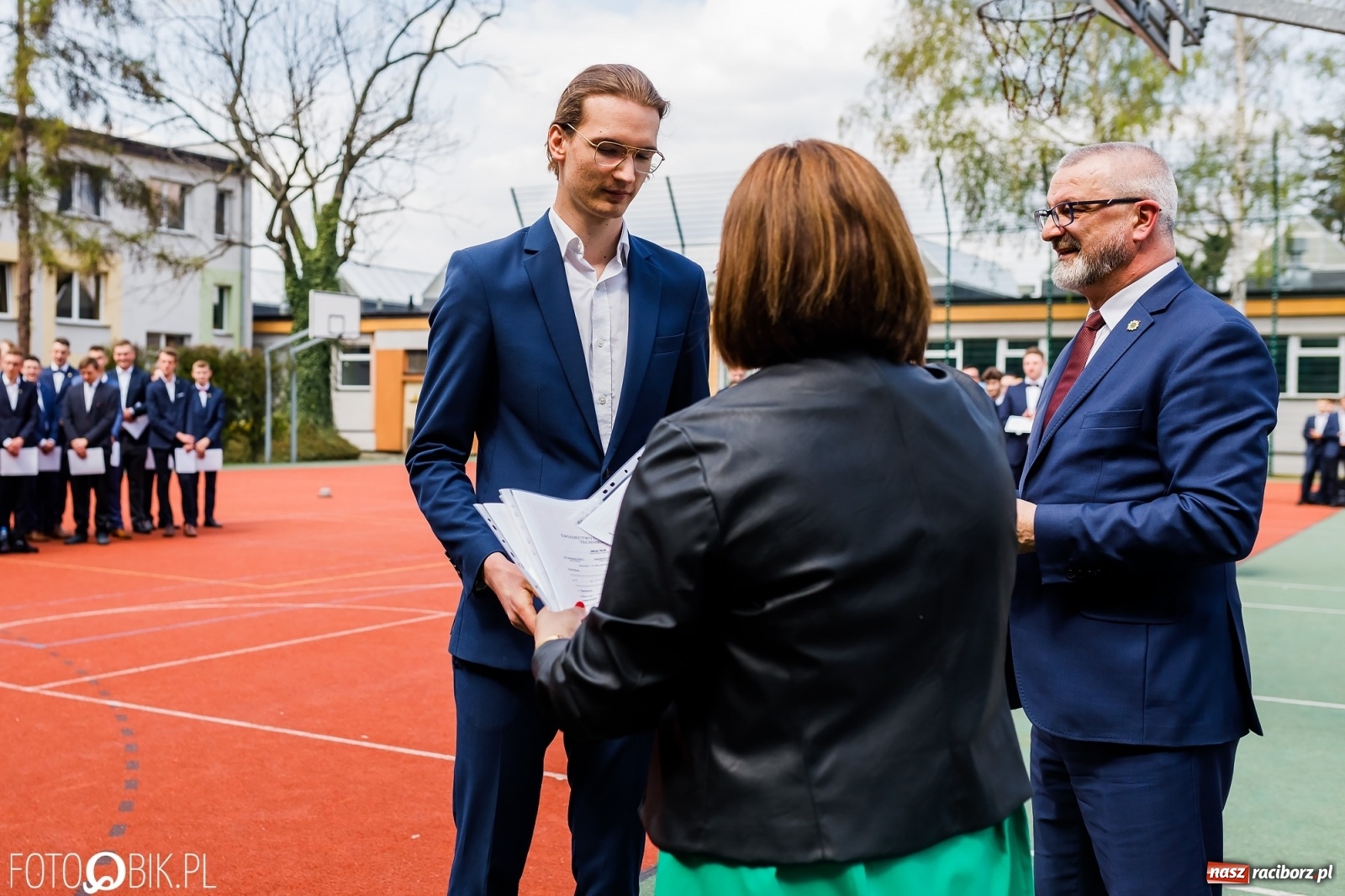Zdjęcie w galerii na portalu naszraciborz.pl: Politechnika nad Odrą pożegnała swoich absolwentów [FOTO] wiadomości z regionu