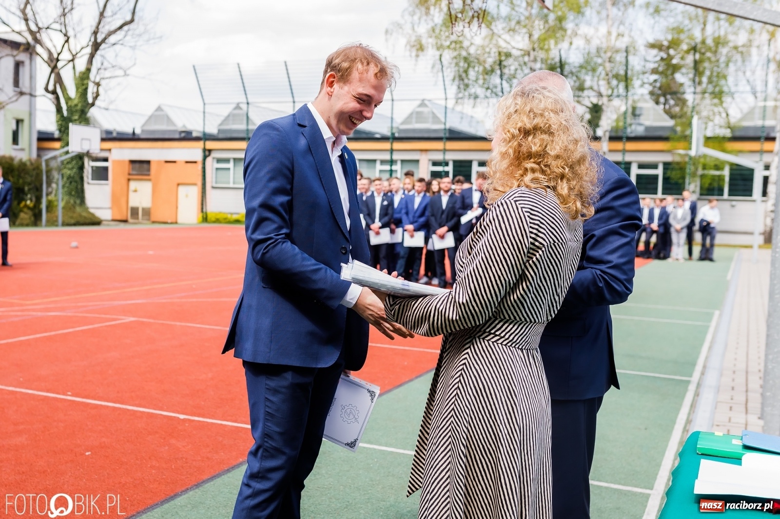 Zdjęcie w galerii na portalu naszraciborz.pl: Politechnika nad Odrą pożegnała swoich absolwentów [FOTO] wiadomości z regionu