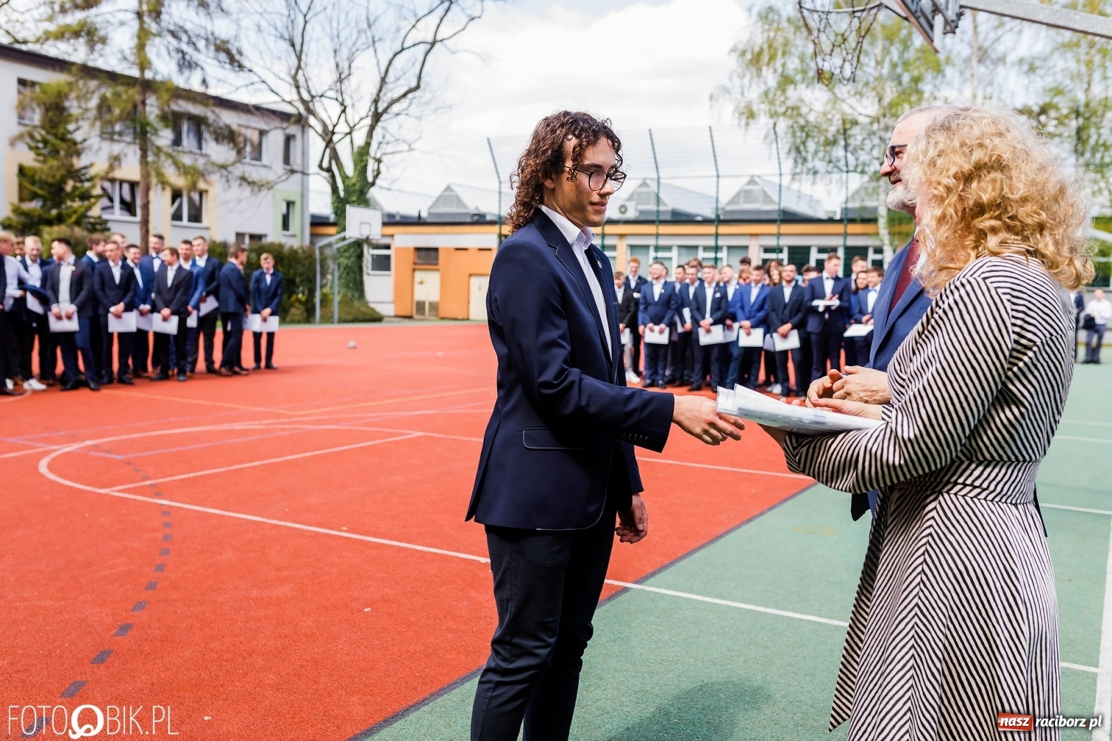 Zdjęcie w galerii na portalu naszraciborz.pl: Politechnika nad Odrą pożegnała swoich absolwentów [FOTO] wiadomości z regionu