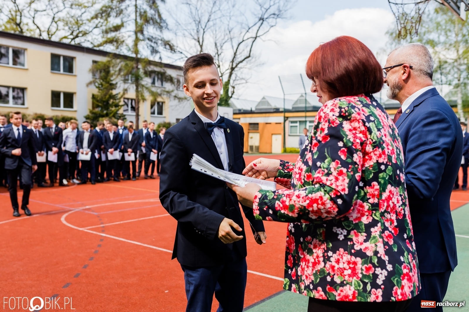 Zdjęcie w galerii na portalu naszraciborz.pl: Politechnika nad Odrą pożegnała swoich absolwentów [FOTO] wiadomości z regionu