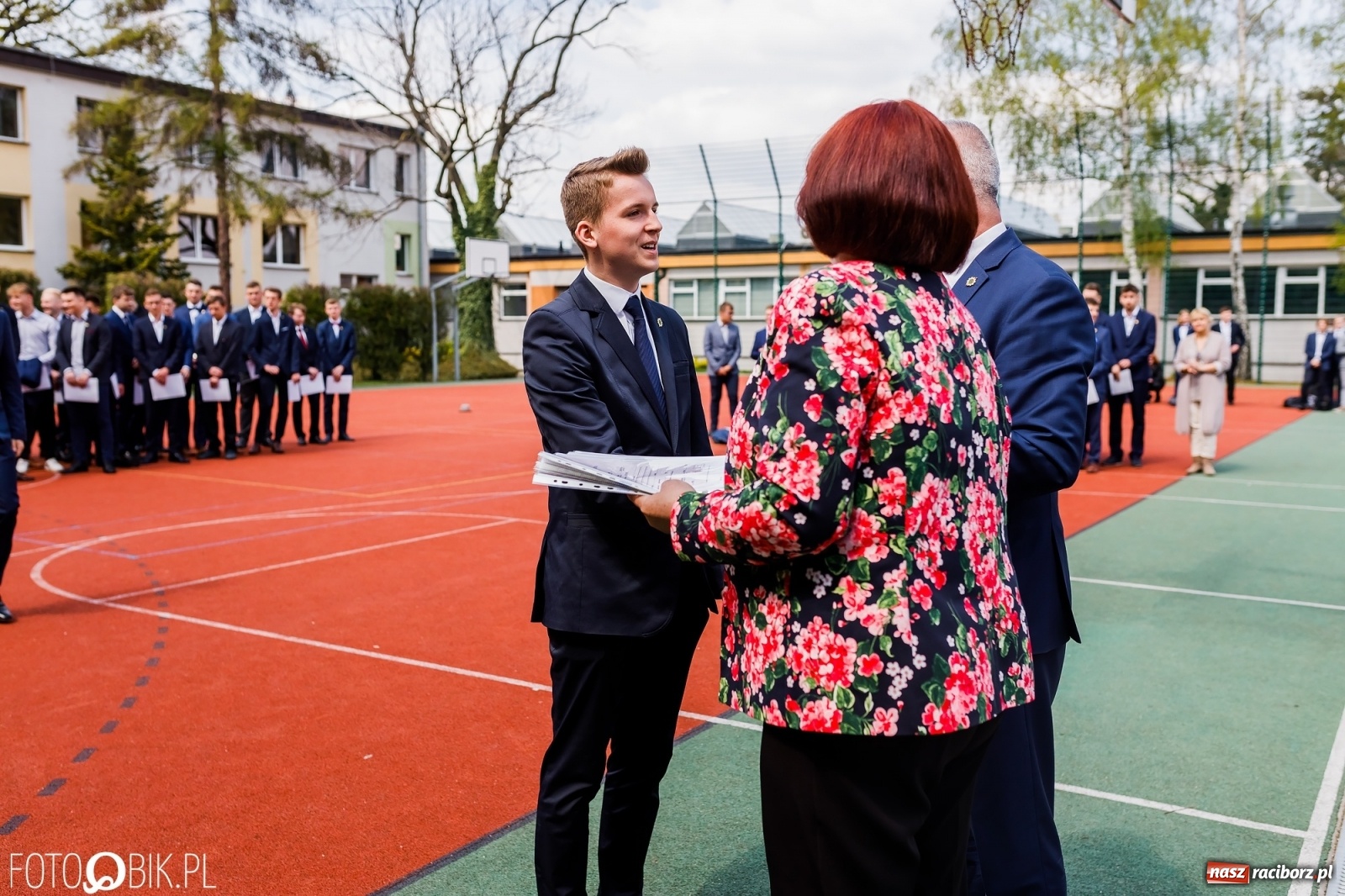 Zdjęcie w galerii na portalu naszraciborz.pl: Politechnika nad Odrą pożegnała swoich absolwentów [FOTO] wiadomości z regionu