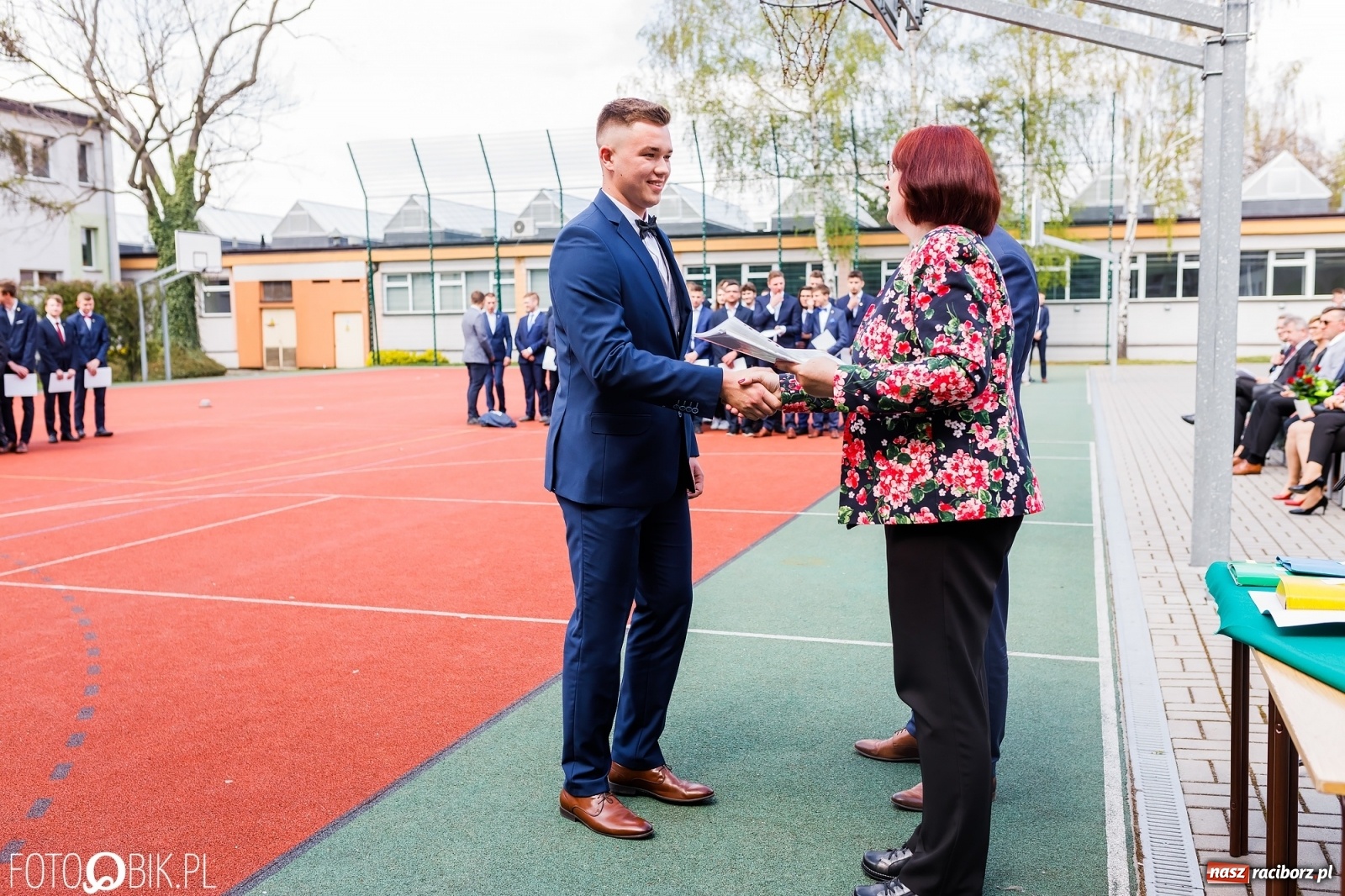 Zdjęcie w galerii na portalu naszraciborz.pl: Politechnika nad Odrą pożegnała swoich absolwentów [FOTO] wiadomości z regionu