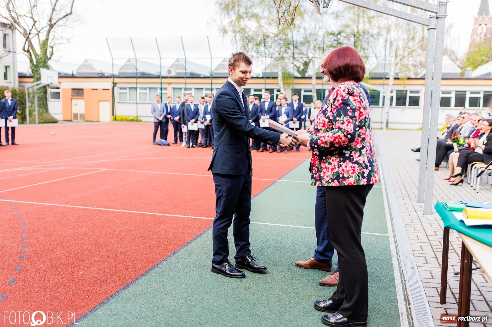 Zdjęcie w galerii na portalu naszraciborz.pl: Politechnika nad Odrą pożegnała swoich absolwentów [FOTO] wiadomości z regionu