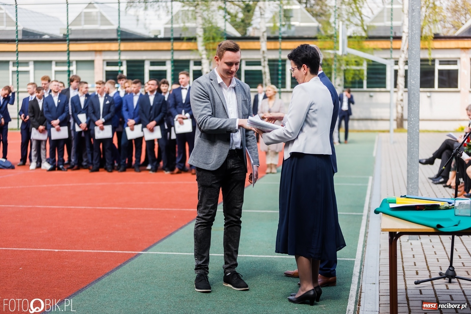Zdjęcie w galerii na portalu naszraciborz.pl: Politechnika nad Odrą pożegnała swoich absolwentów [FOTO] wiadomości z regionu