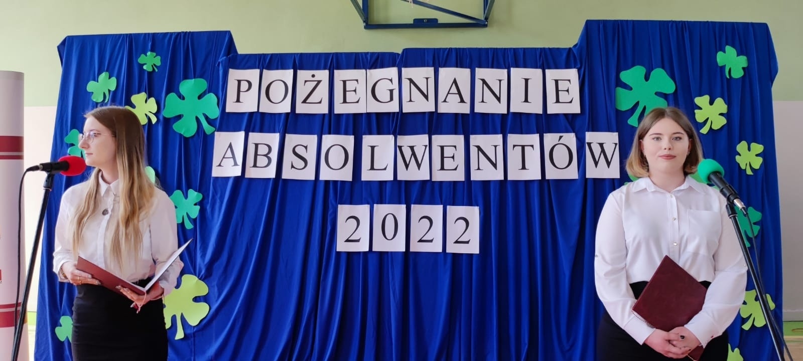 Zdjęcie w galerii na portalu naszraciborz.pl: Budowlanka i Gastronomik pożegnały absolwentów wiadomości z regionu