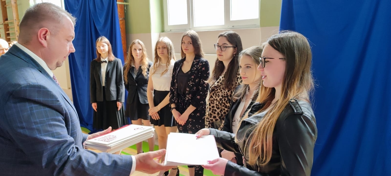 Zdjęcie w galerii na portalu naszraciborz.pl: Budowlanka i Gastronomik pożegnały absolwentów wiadomości z regionu