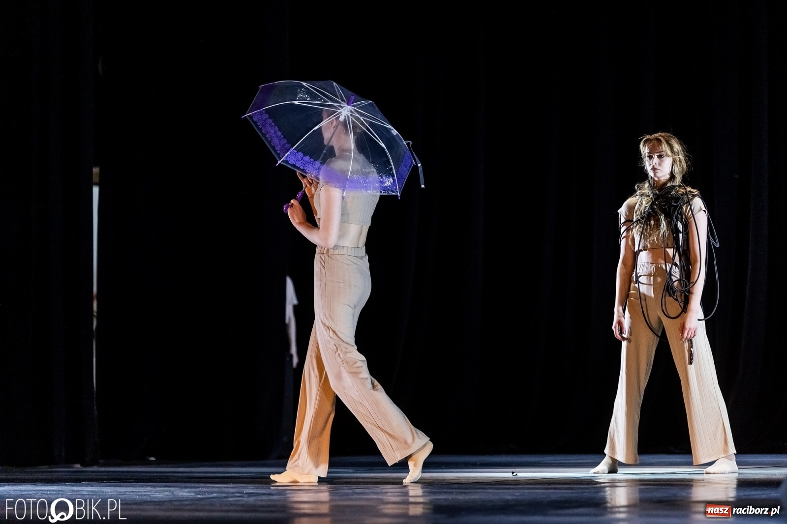 Zdjęcie w galerii na portalu naszraciborz.pl: Linia życia w wykonaniu Skazy ponownie na deskach RCK wiadomości z regionu