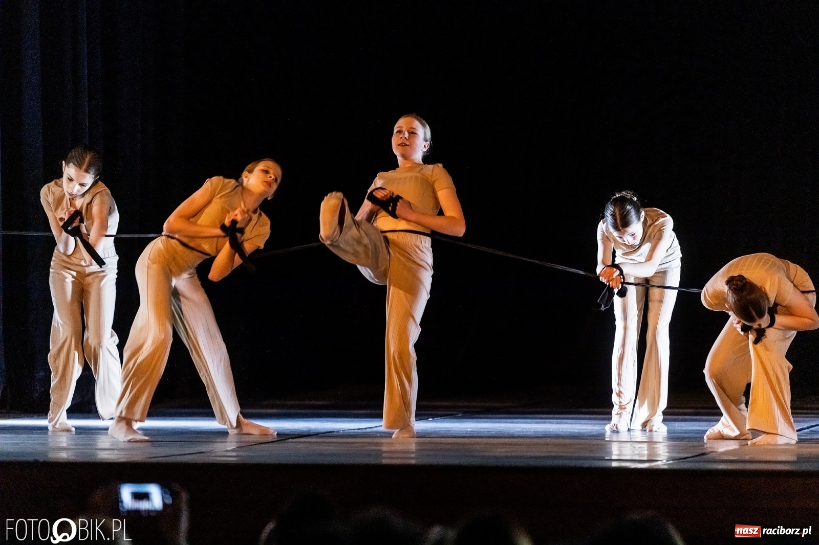 Zdjęcie w galerii na portalu naszraciborz.pl: Linia życia w wykonaniu Skazy ponownie na deskach RCK wiadomości z regionu
