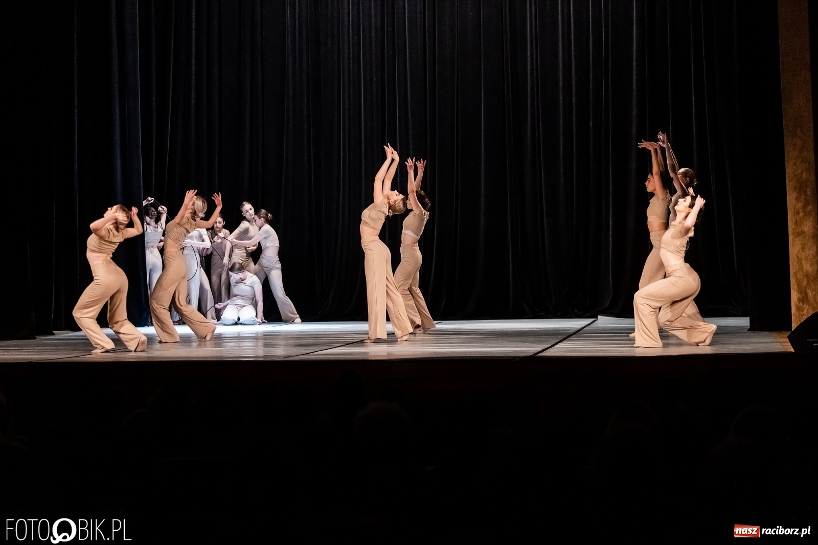 Zdjęcie w galerii na portalu naszraciborz.pl: Linia życia w wykonaniu Skazy ponownie na deskach RCK wiadomości z regionu