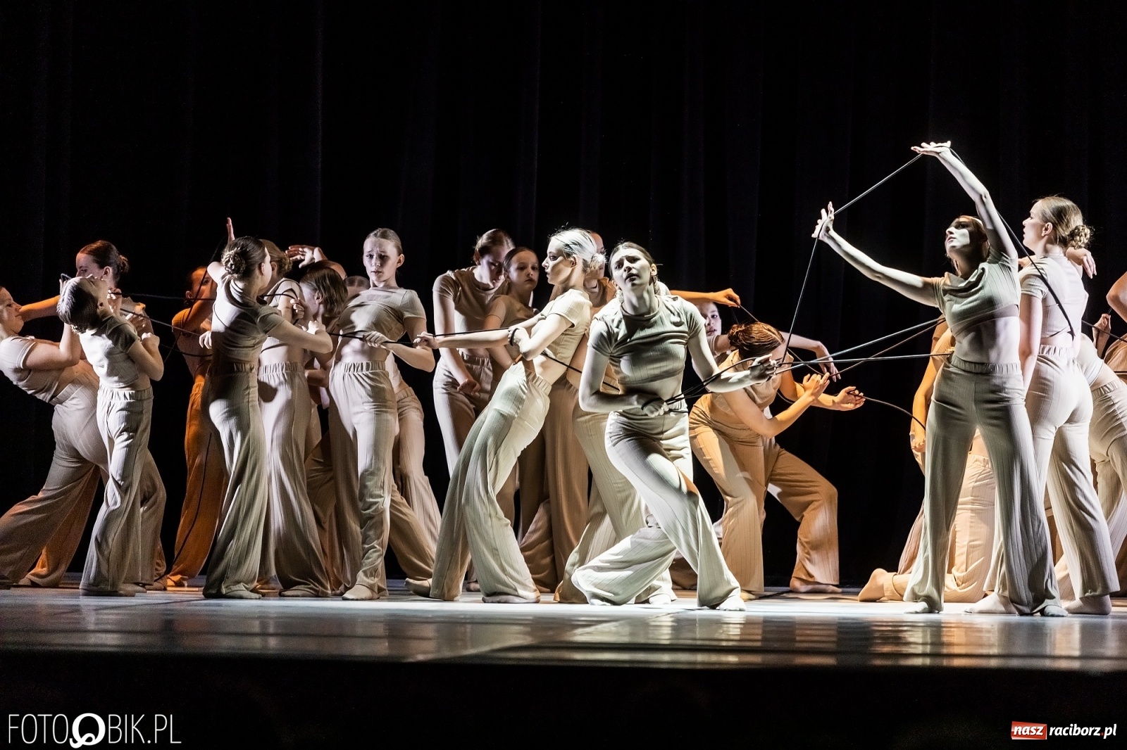 Zdjęcie w galerii na portalu naszraciborz.pl: Linia życia w wykonaniu Skazy ponownie na deskach RCK wiadomości z regionu