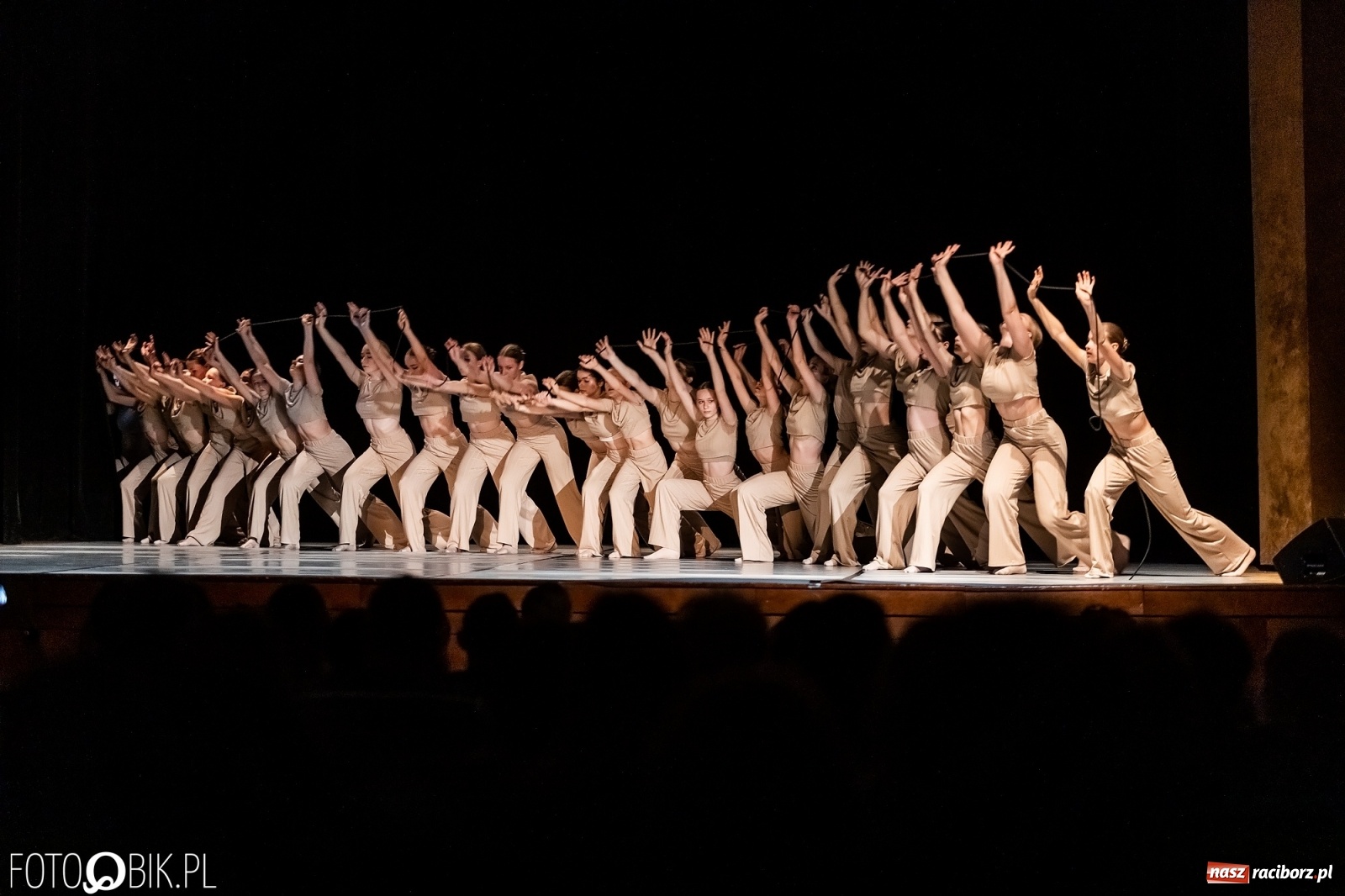 Zdjęcie w galerii na portalu naszraciborz.pl: Linia życia w wykonaniu Skazy ponownie na deskach RCK wiadomości z regionu