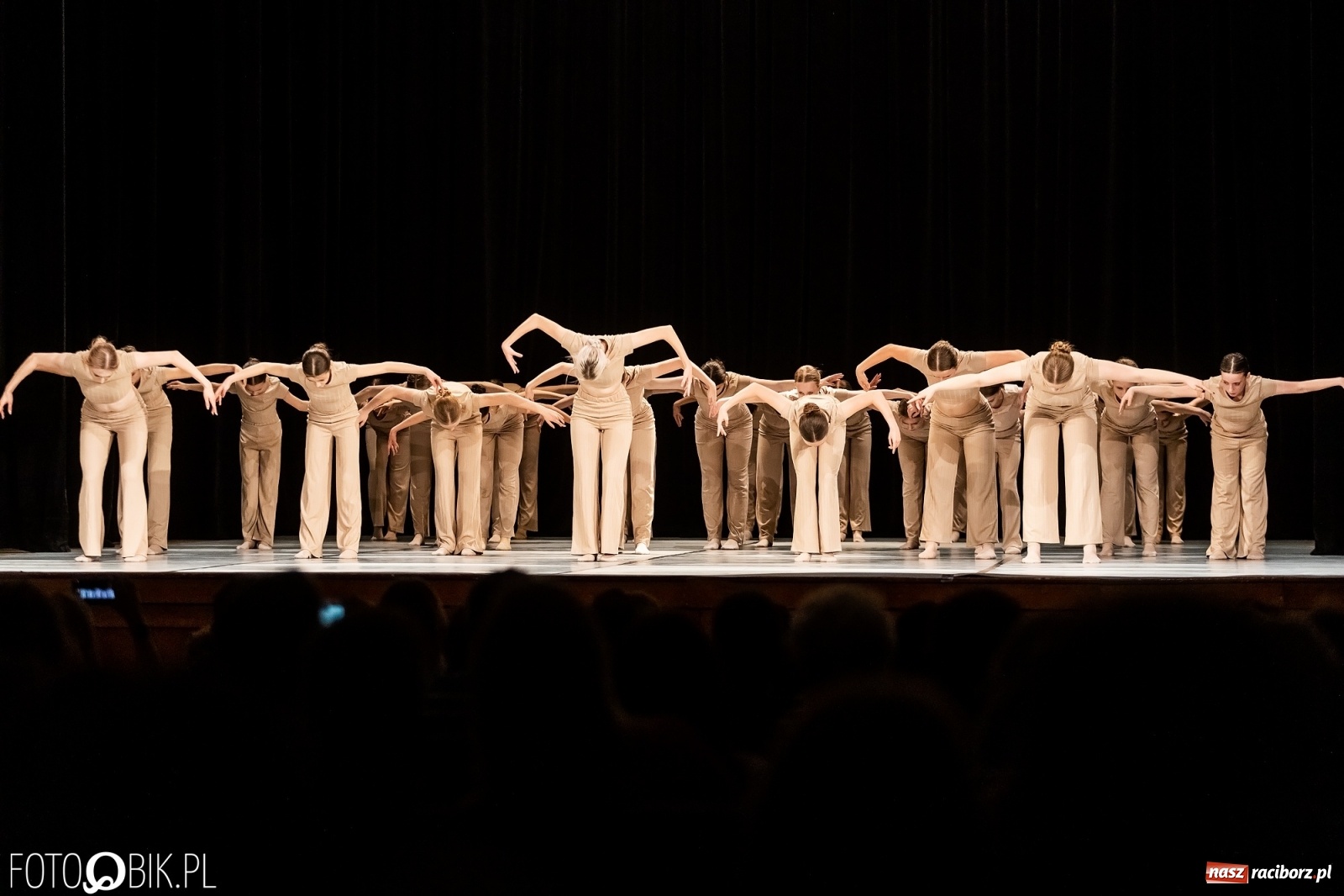 Zdjęcie w galerii na portalu naszraciborz.pl: Linia życia w wykonaniu Skazy ponownie na deskach RCK wiadomości z regionu
