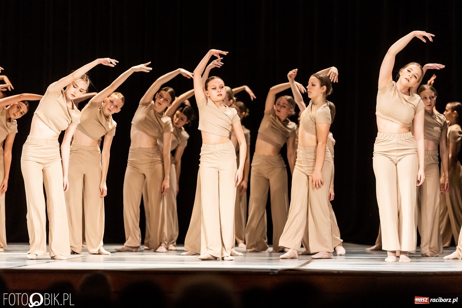 Zdjęcie w galerii na portalu naszraciborz.pl: Linia życia w wykonaniu Skazy ponownie na deskach RCK wiadomości z regionu