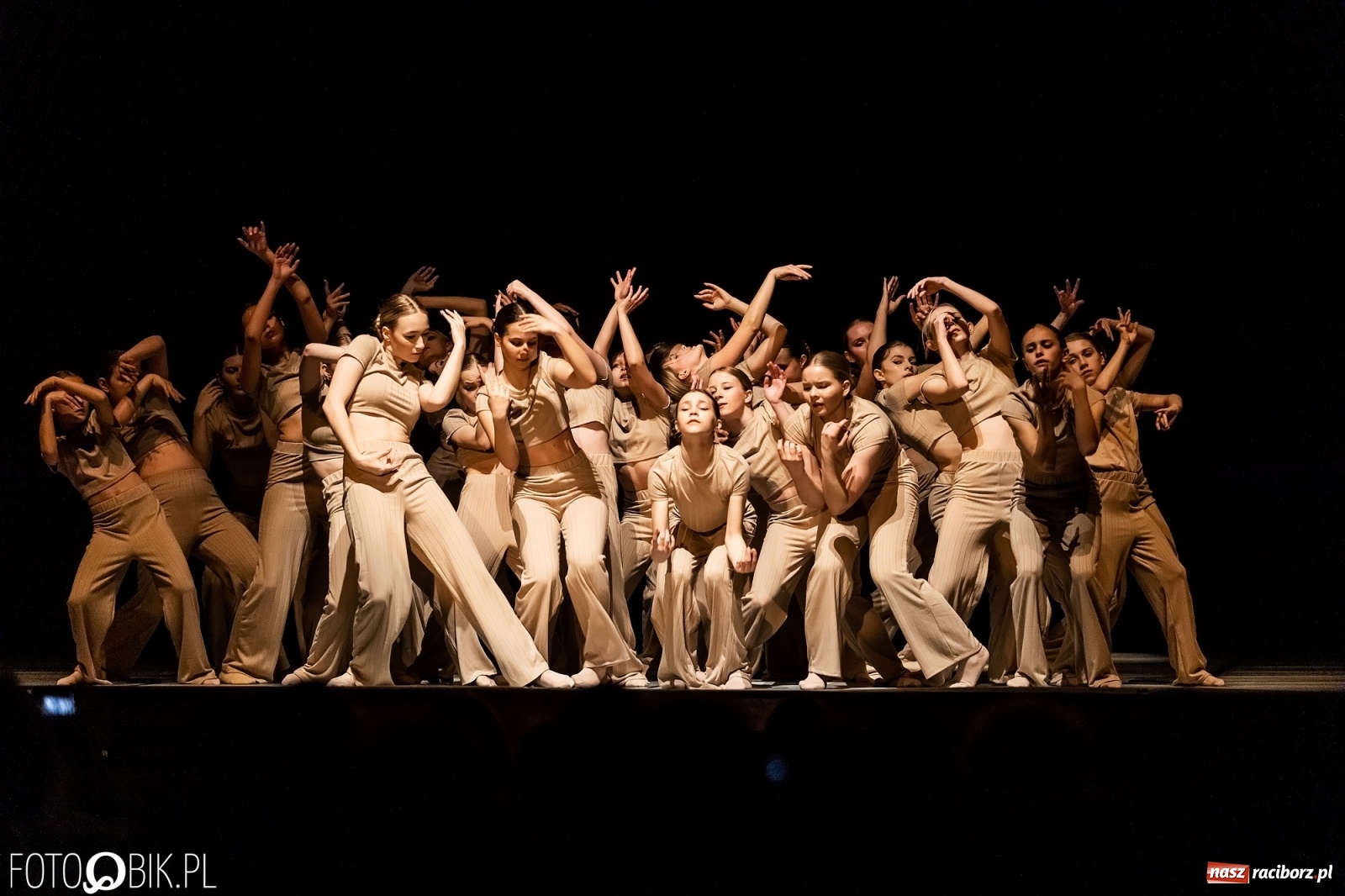 Zdjęcie w galerii na portalu naszraciborz.pl: Linia życia w wykonaniu Skazy ponownie na deskach RCK wiadomości z regionu