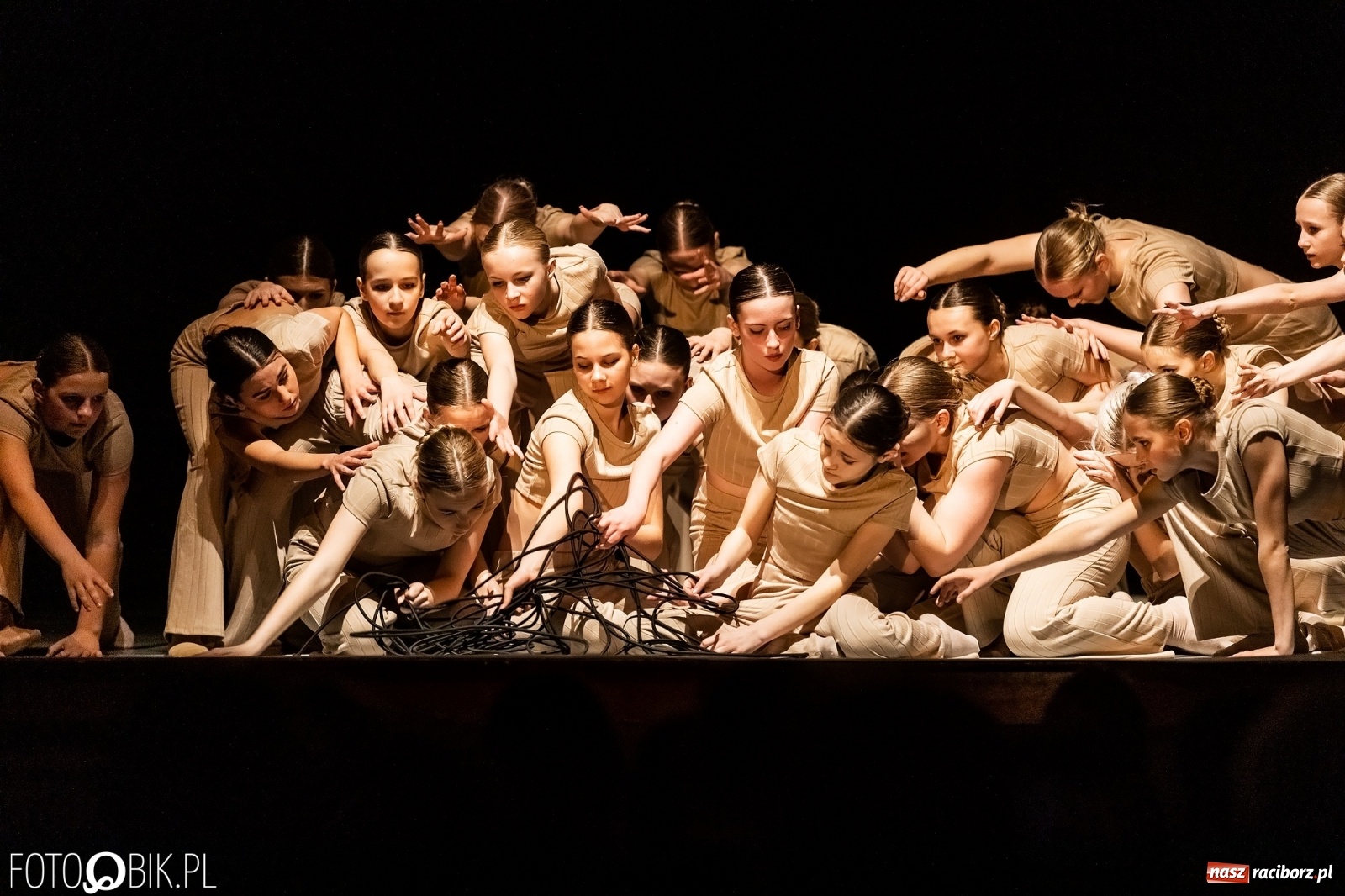 Zdjęcie w galerii na portalu naszraciborz.pl: Linia życia w wykonaniu Skazy ponownie na deskach RCK wiadomości z regionu