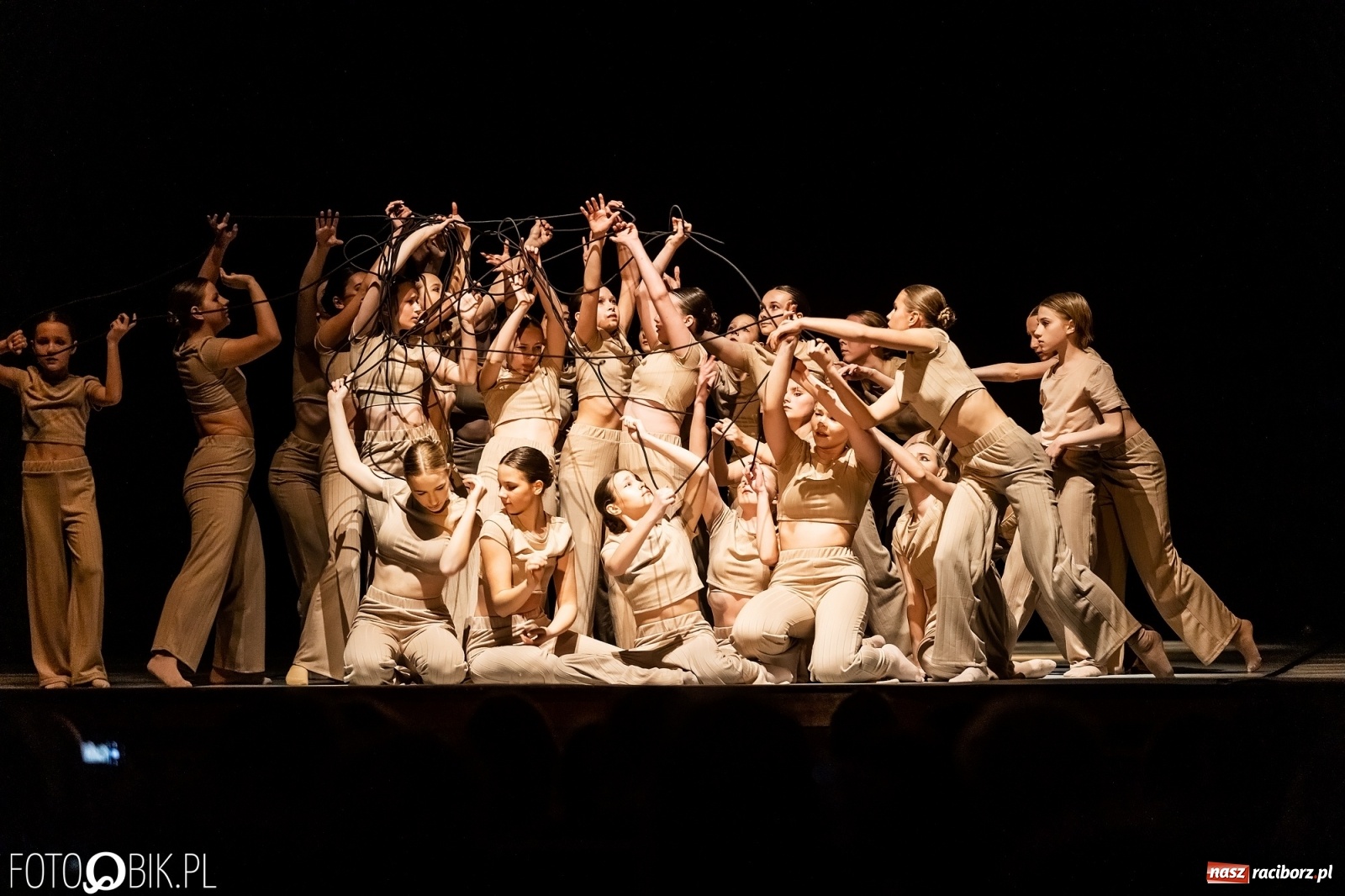 Zdjęcie w galerii na portalu naszraciborz.pl: Linia życia w wykonaniu Skazy ponownie na deskach RCK wiadomości z regionu