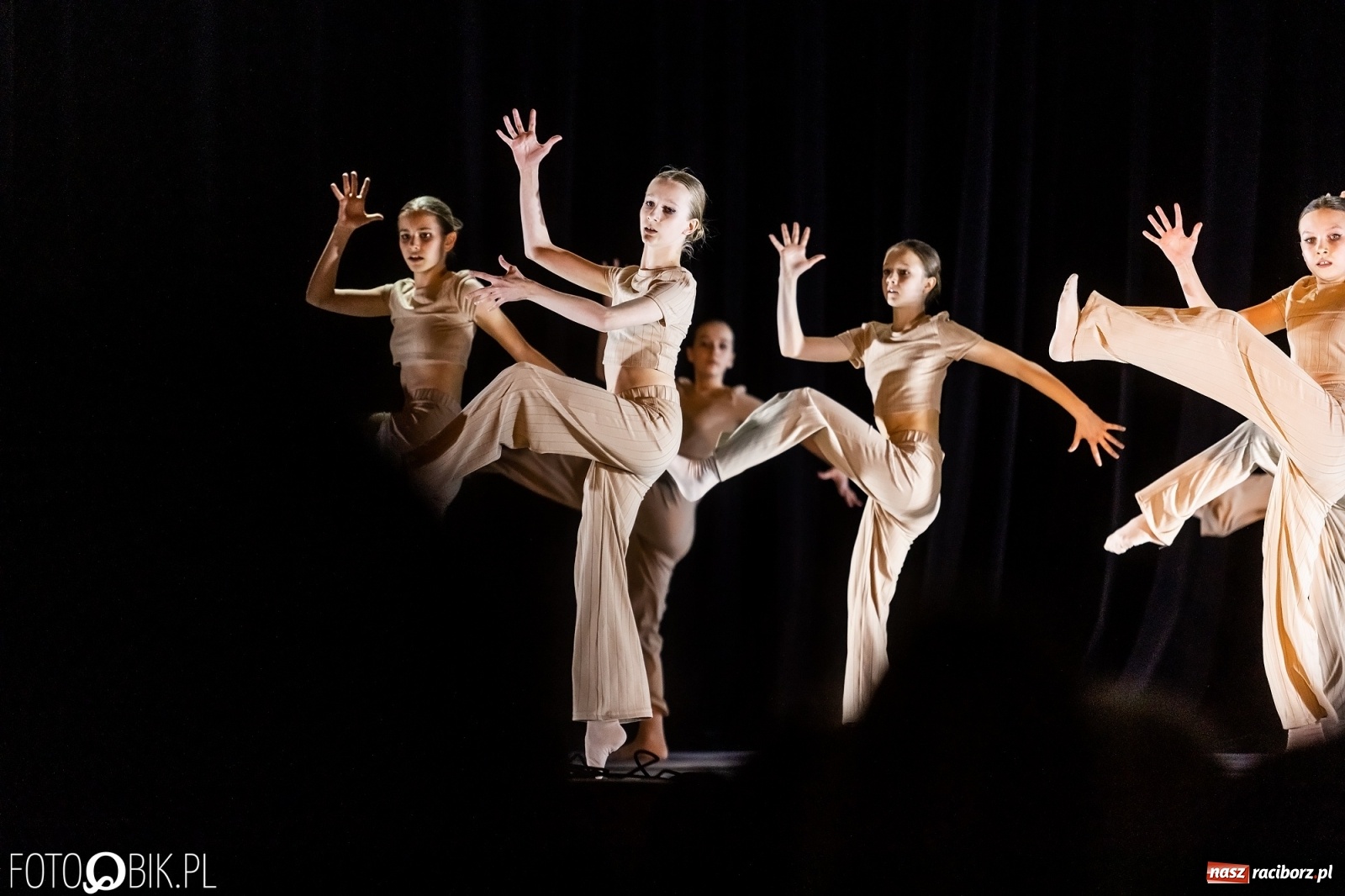 Zdjęcie w galerii na portalu naszraciborz.pl: Linia życia w wykonaniu Skazy ponownie na deskach RCK wiadomości z regionu