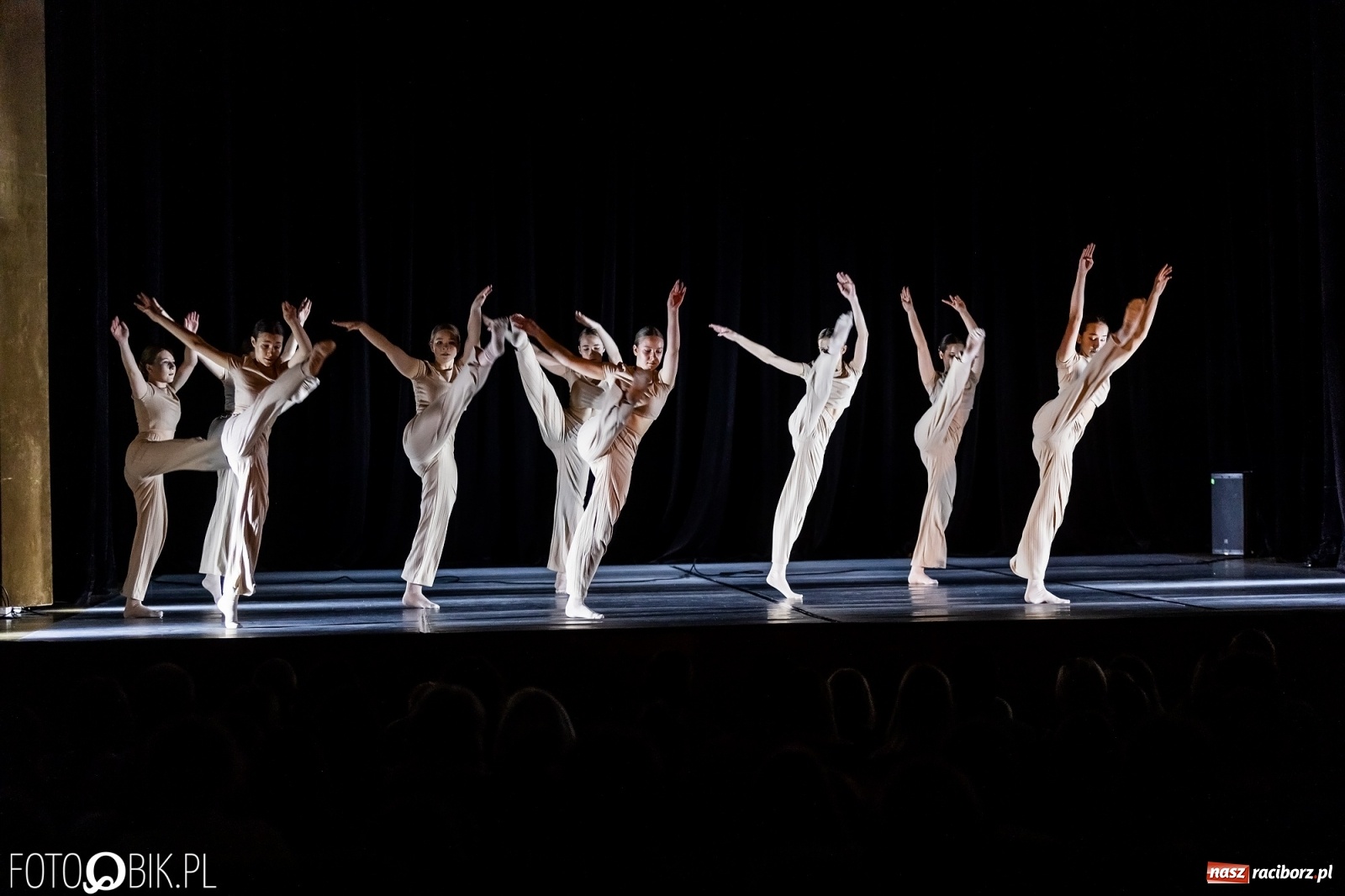 Zdjęcie w galerii na portalu naszraciborz.pl: Linia życia w wykonaniu Skazy ponownie na deskach RCK wiadomości z regionu