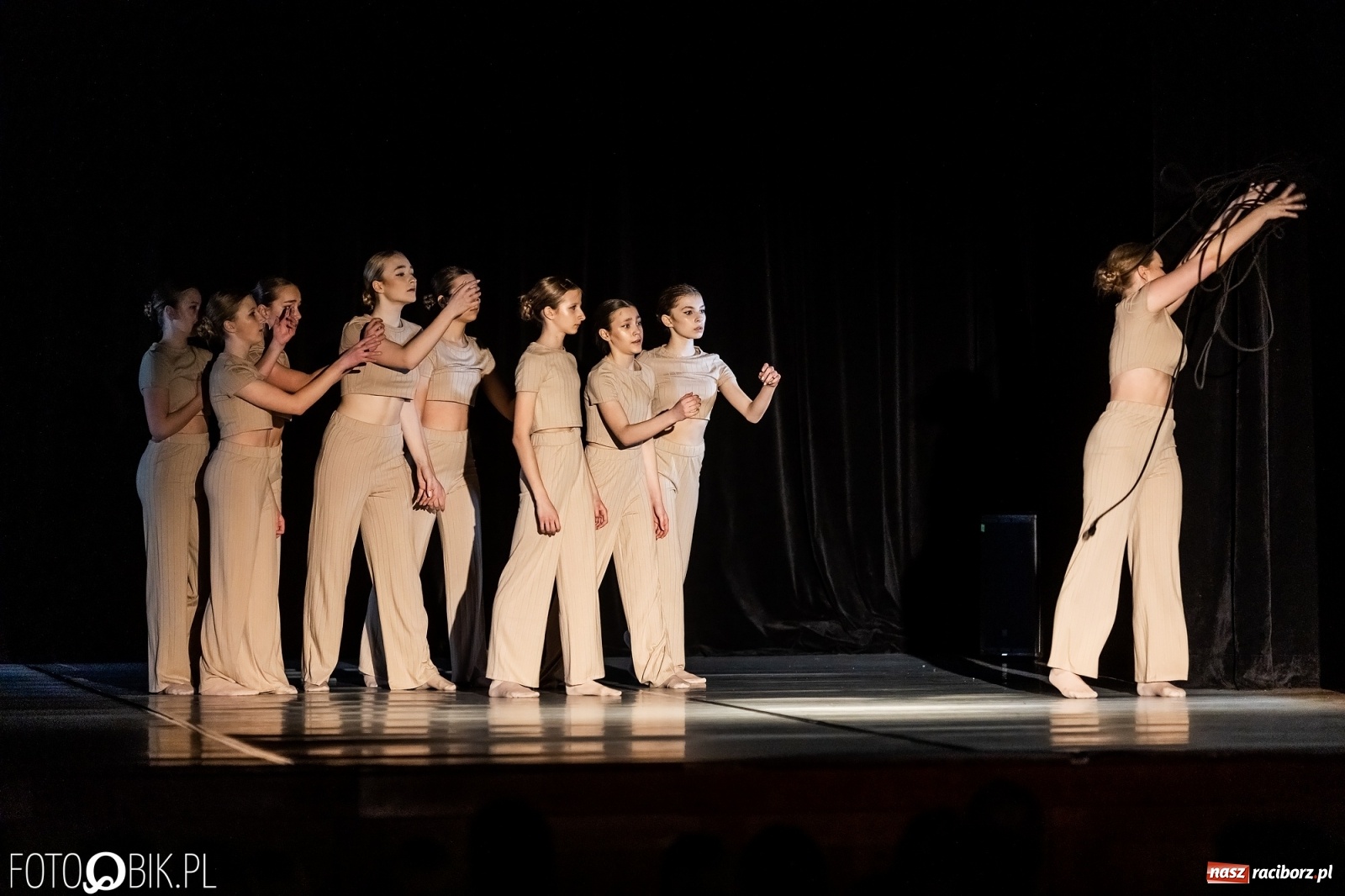 Zdjęcie w galerii na portalu naszraciborz.pl: Linia życia w wykonaniu Skazy ponownie na deskach RCK wiadomości z regionu