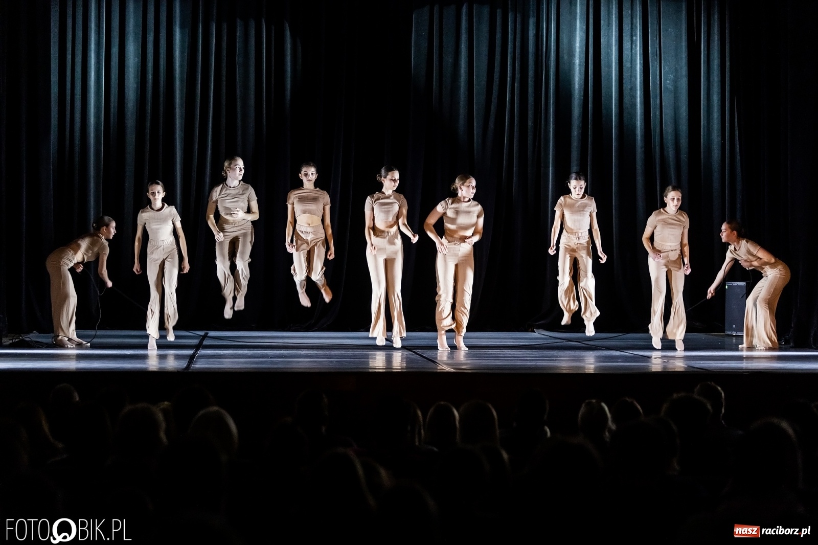 Zdjęcie w galerii na portalu naszraciborz.pl: Linia życia w wykonaniu Skazy ponownie na deskach RCK wiadomości z regionu