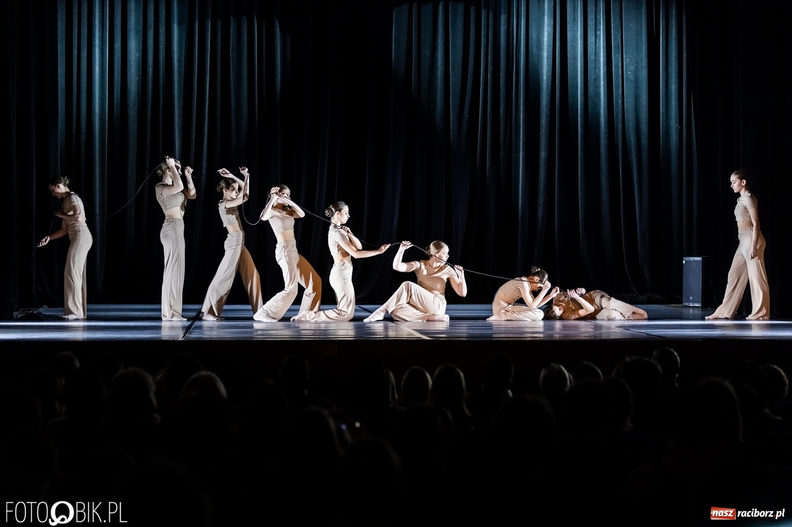 Zdjęcie w galerii na portalu naszraciborz.pl: Linia życia w wykonaniu Skazy ponownie na deskach RCK wiadomości z regionu