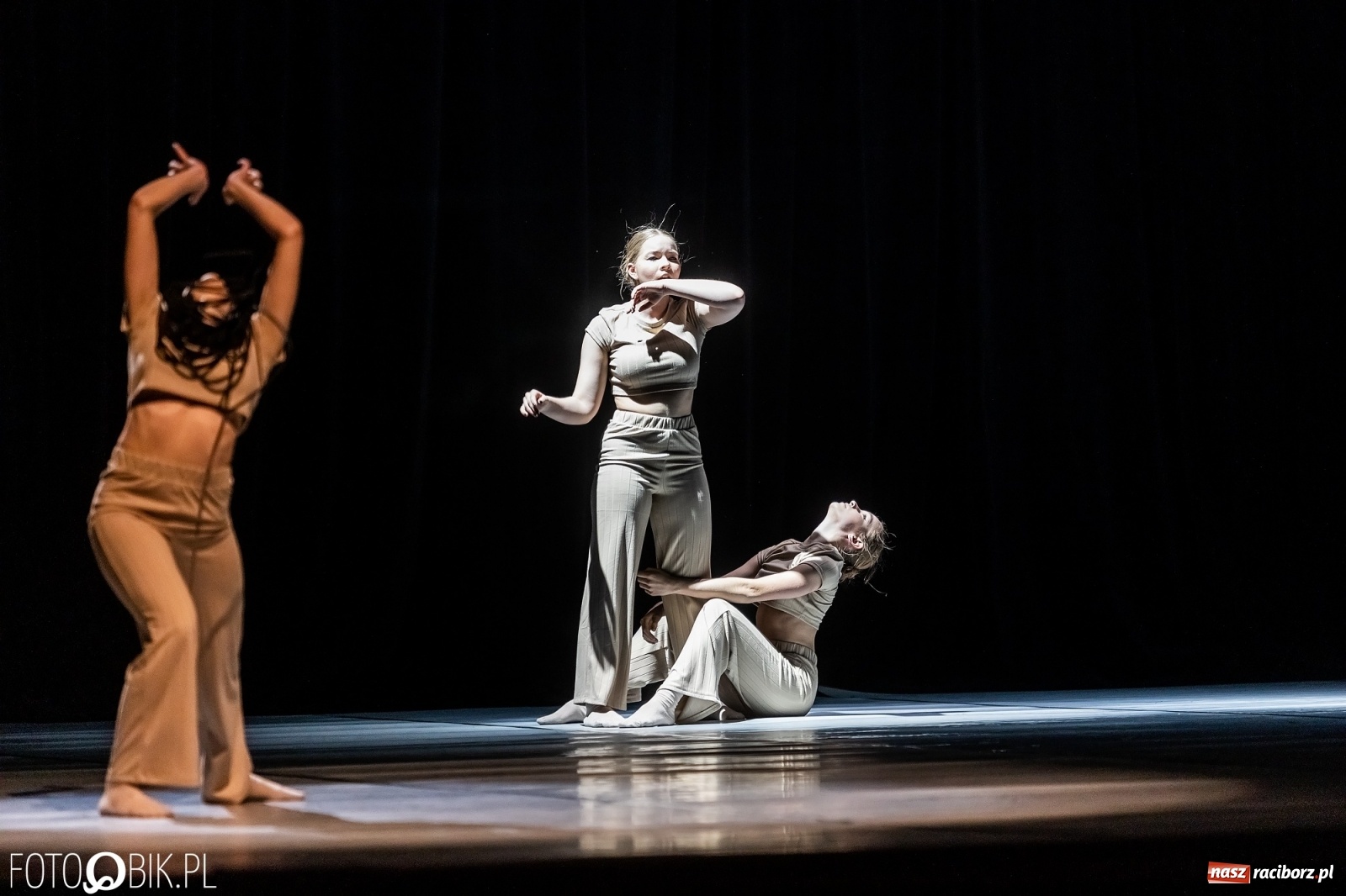 Zdjęcie w galerii na portalu naszraciborz.pl: Linia życia w wykonaniu Skazy ponownie na deskach RCK wiadomości z regionu