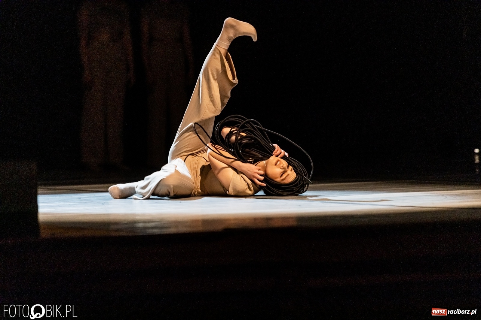 Zdjęcie w galerii na portalu naszraciborz.pl: Linia życia w wykonaniu Skazy ponownie na deskach RCK wiadomości z regionu