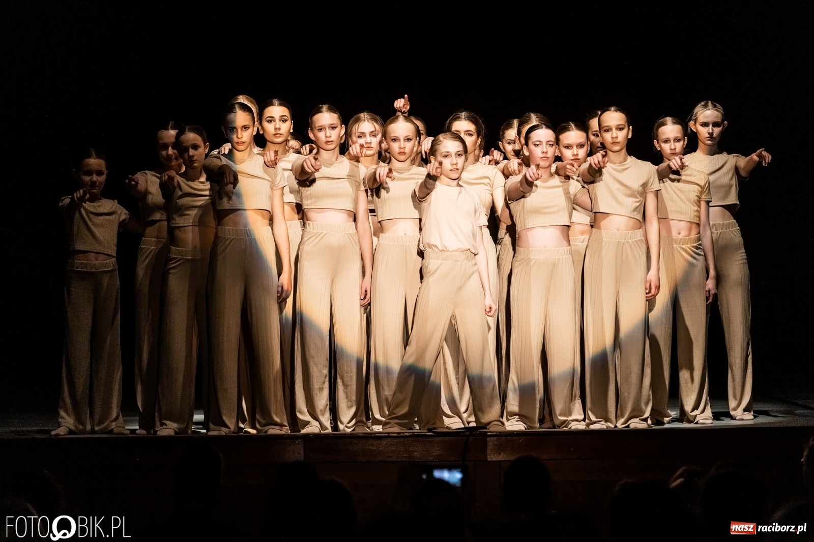 Zdjęcie w galerii na portalu naszraciborz.pl: Linia życia w wykonaniu Skazy ponownie na deskach RCK wiadomości z regionu