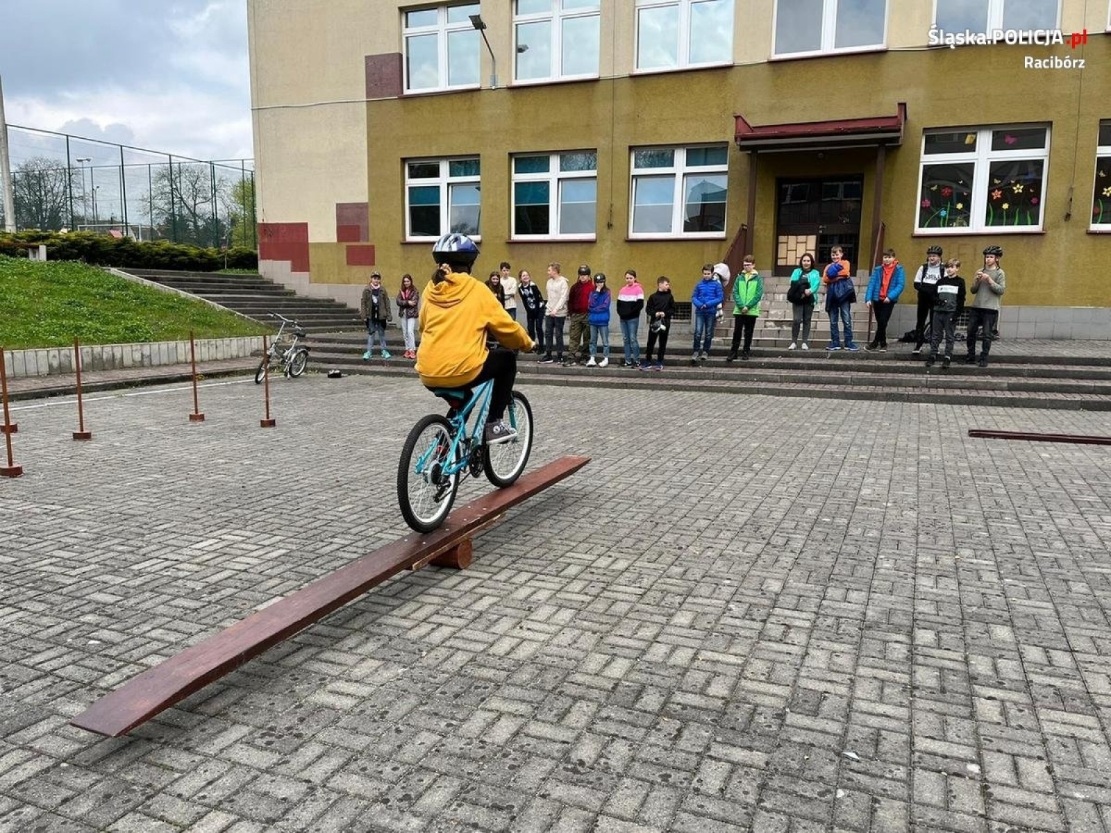 Zdjęcie w galerii na portalu naszraciborz.pl: ZSP 1 i SP 18 najlepsze w konkursie ruchu drogowego wiadomości z regionu