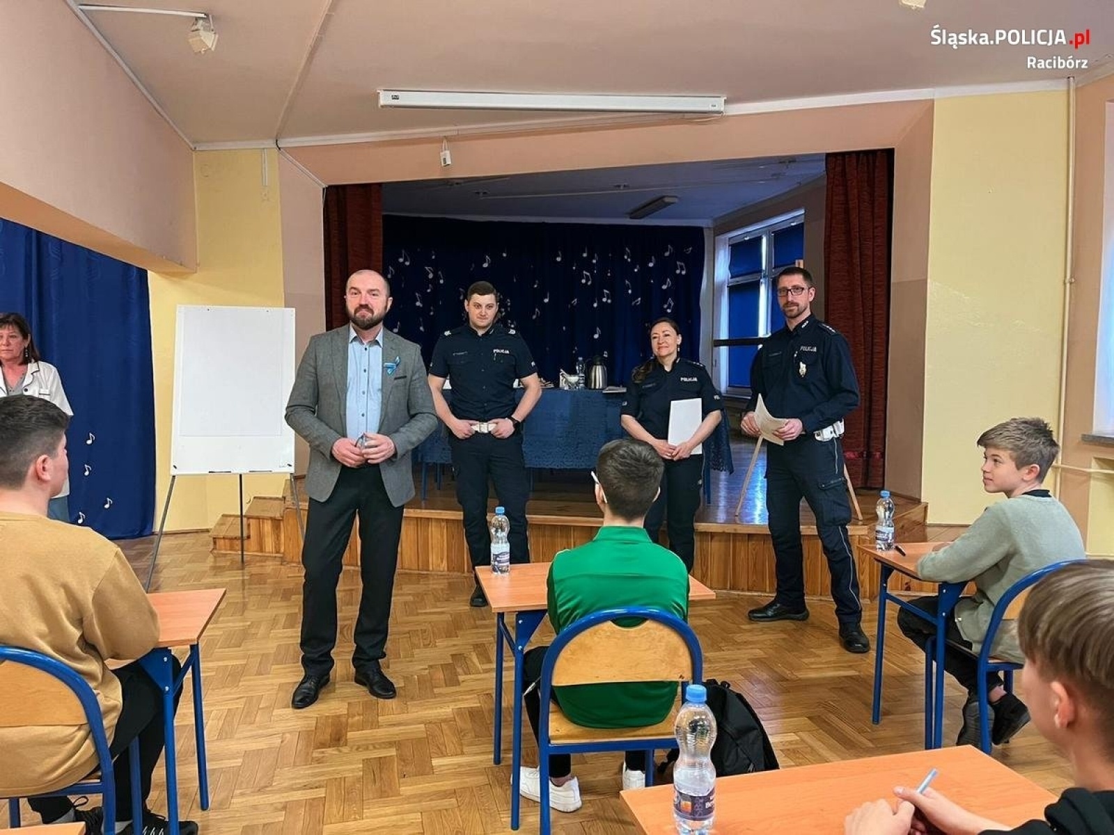 Zdjęcie w galerii na portalu naszraciborz.pl: ZSP 1 i SP 18 najlepsze w konkursie ruchu drogowego wiadomości z regionu