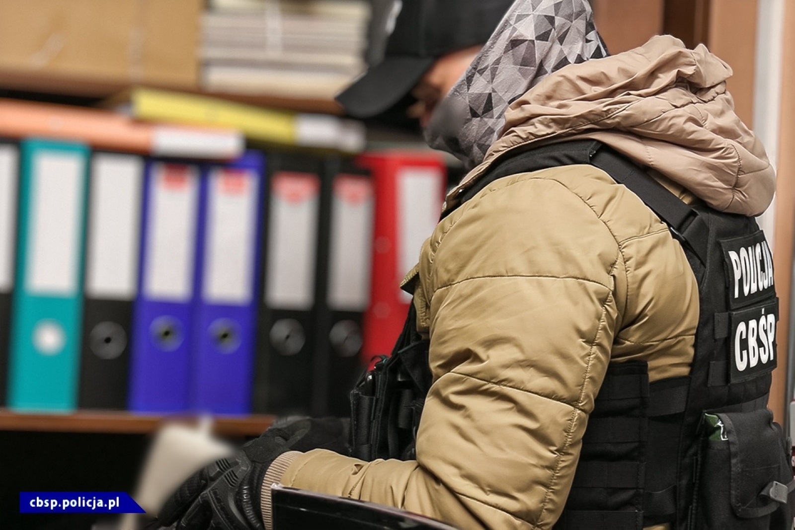 Zdjęcie w galerii na portalu naszraciborz.pl: 16 osób zatrzymanych w śledztwie dotyczącym niewłaściwego utylizowania odpadów wiadomości z regionu