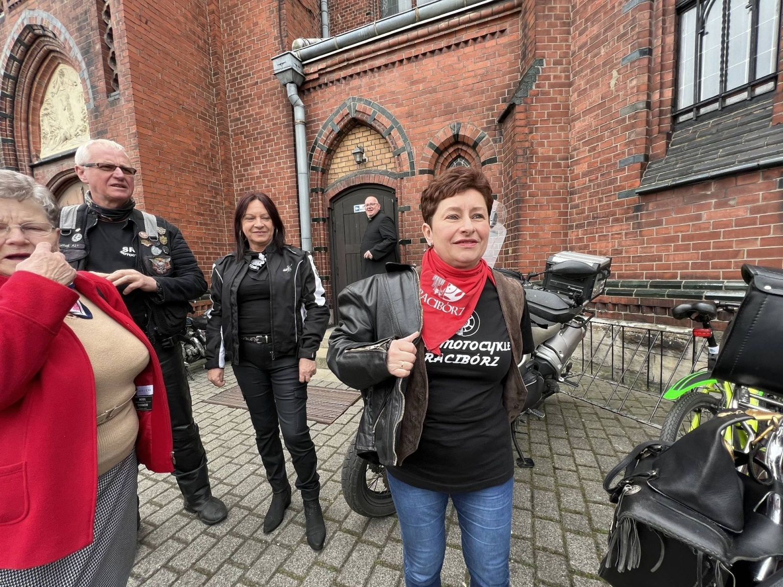 Zdjęcie w galerii na portalu naszraciborz.pl: Bolo i przyjaciele rozpoczęli sezon. Motocykle zjechały na Starą Wieś wiadomości z regionu