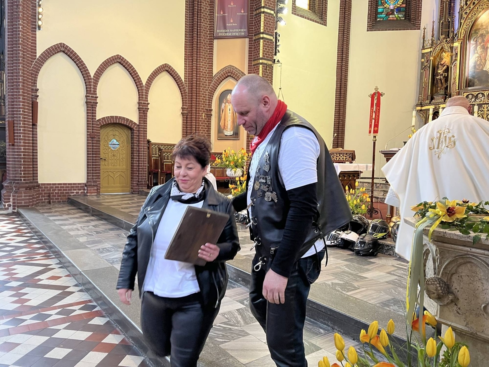 Zdjęcie w galerii na portalu naszraciborz.pl: Bolo i przyjaciele rozpoczęli sezon. Motocykle zjechały na Starą Wieś wiadomości z regionu