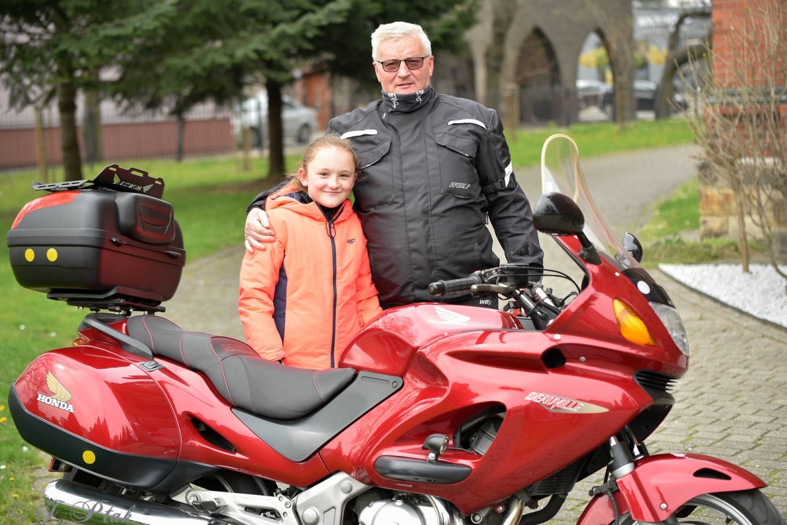 Zdjęcie w galerii na portalu naszraciborz.pl: Bolo i przyjaciele rozpoczęli sezon. Motocykle zjechały na Starą Wieś wiadomości z regionu